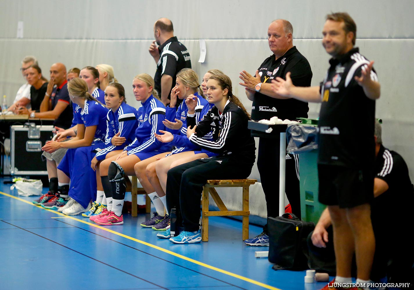 Annliz Cup Elit HF Somby Skövde Röd-Torslanda/Bjurslätt 18-34,dam,Arena Skövde,Skövde,Sverige,Annliz Cup 2015,Handboll,2015,120607