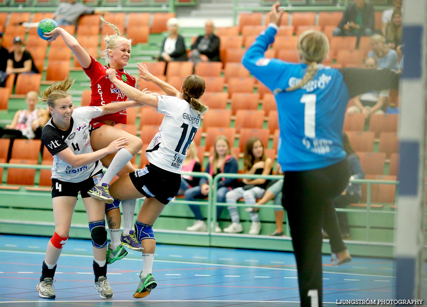 Annliz Cup Superelit 3/4:e plats Skövde HF-VästeråsIrsta HF 25-21,dam,Arena Skövde,Skövde,Sverige,Annliz Cup 2015,Handboll,2015,121316