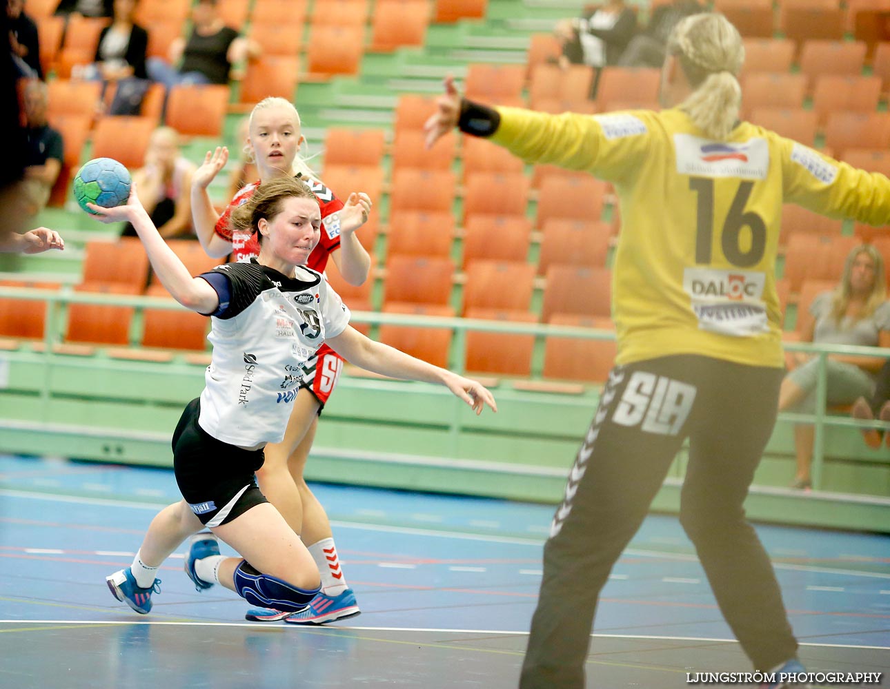 Annliz Cup Superelit 3/4:e plats Skövde HF-VästeråsIrsta HF 25-21,dam,Arena Skövde,Skövde,Sverige,Annliz Cup 2015,Handboll,2015,121341