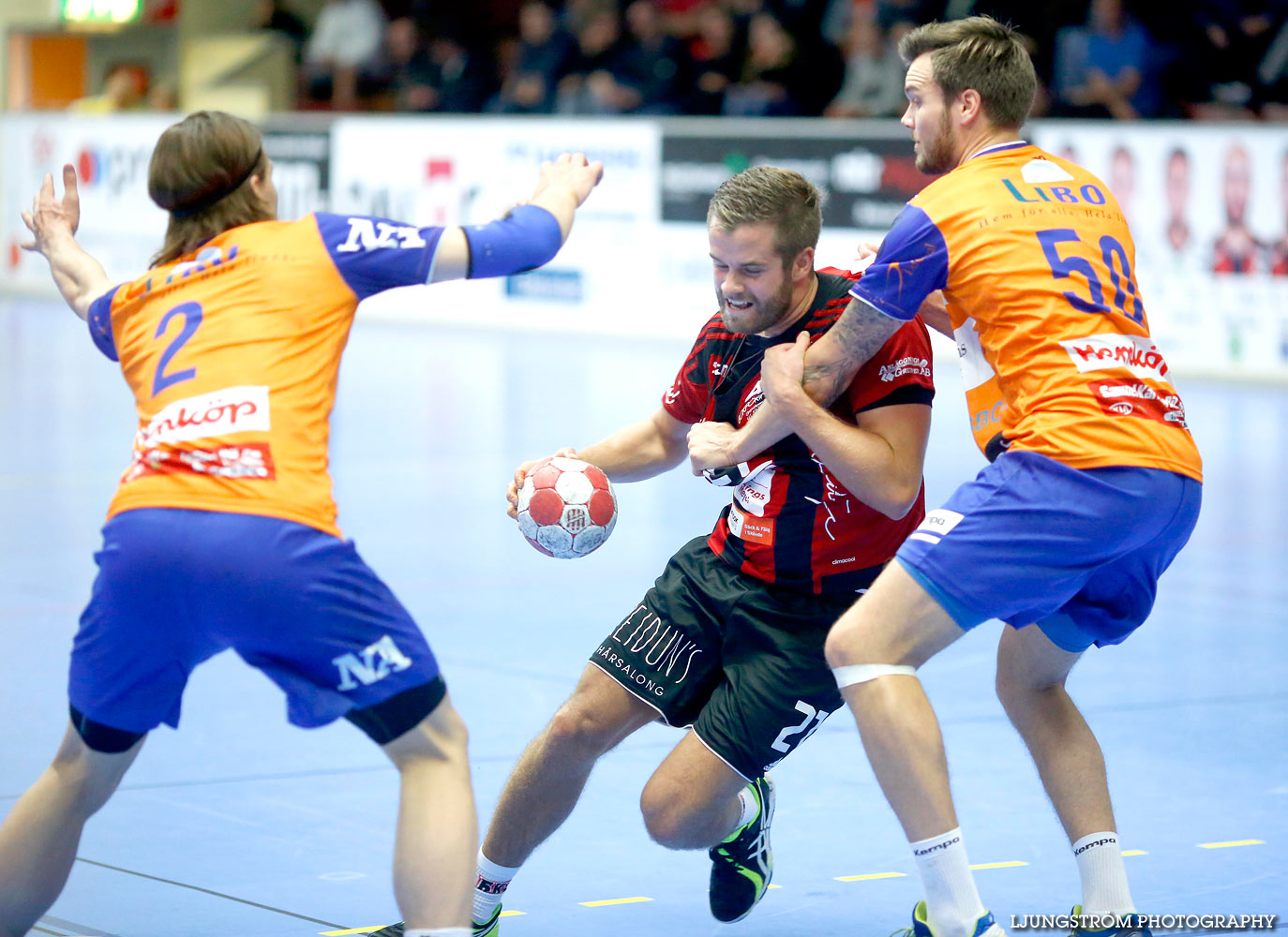 HK Country-LIF Lindesberg 22-26,herr,Skövde Idrottshall,Skövde,Sverige,Handboll,,2015,122631