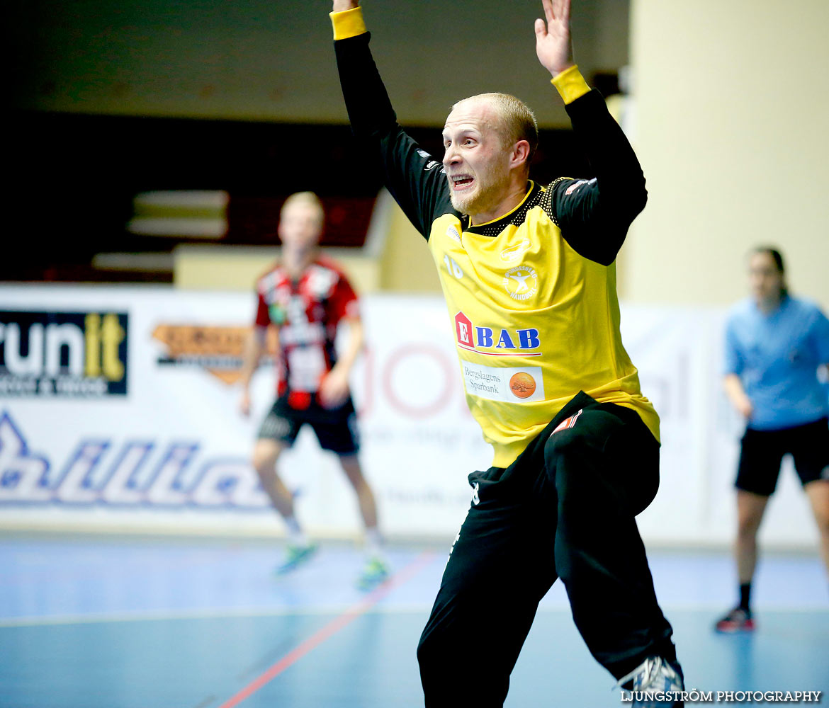 HK Country-LIF Lindesberg 22-26,herr,Skövde Idrottshall,Skövde,Sverige,Handboll,,2015,122636