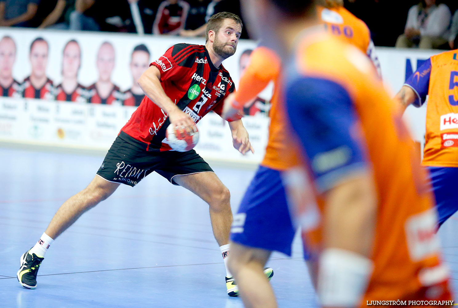 HK Country-LIF Lindesberg 22-26,herr,Skövde Idrottshall,Skövde,Sverige,Handboll,,2015,122649