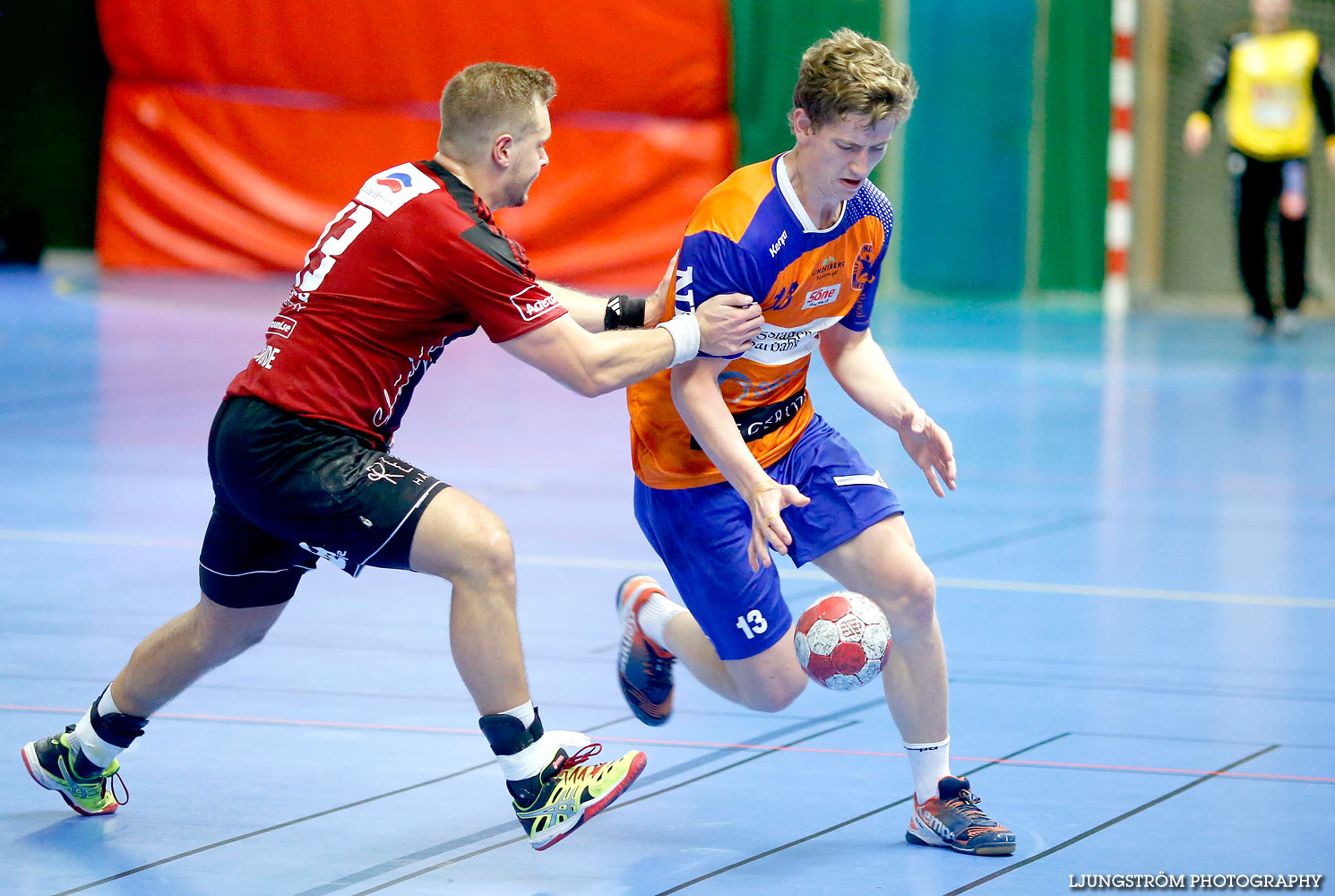 HK Country-LIF Lindesberg 22-26,herr,Skövde Idrottshall,Skövde,Sverige,Handboll,,2015,122670