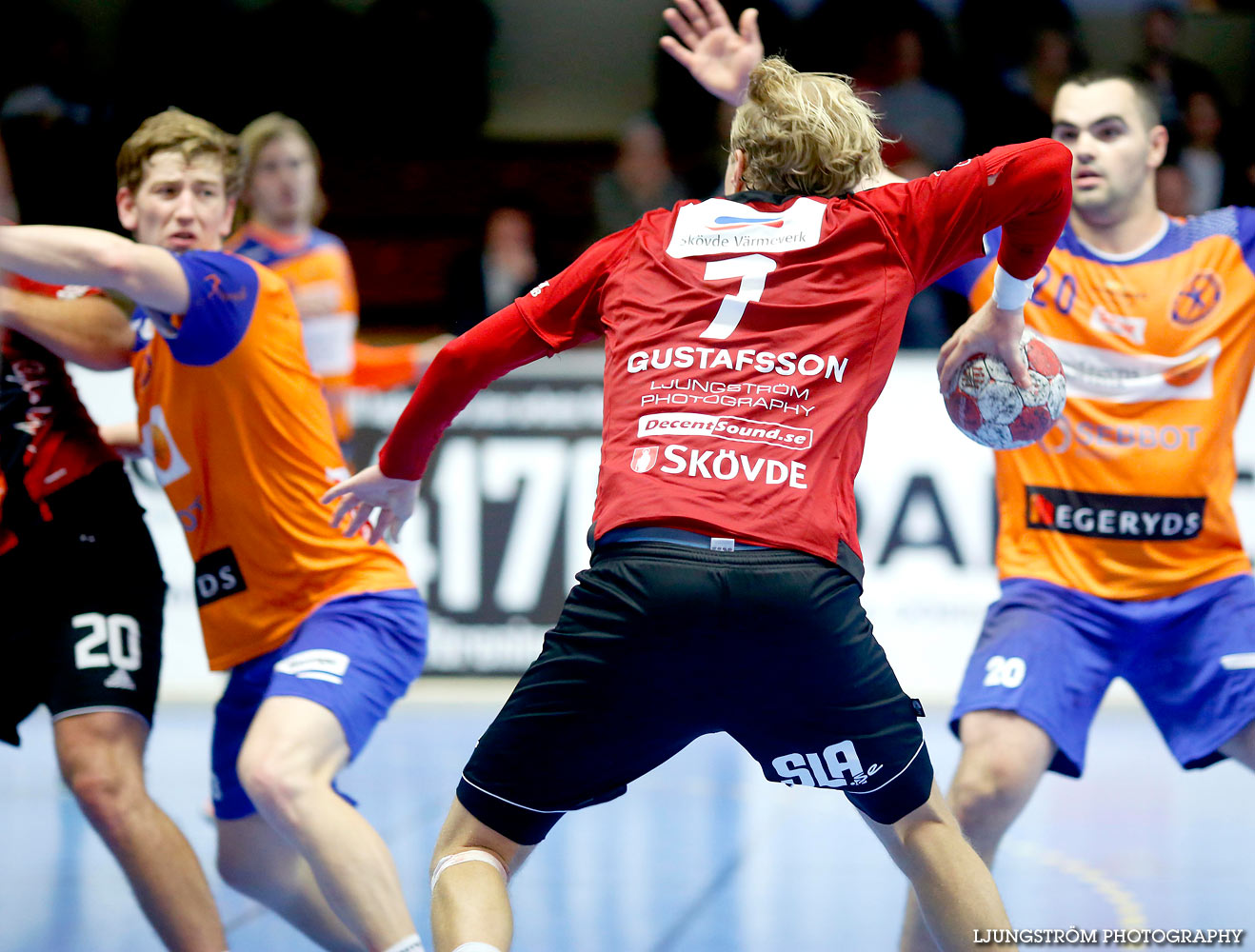 HK Country-LIF Lindesberg 22-26,herr,Skövde Idrottshall,Skövde,Sverige,Handboll,,2015,122708