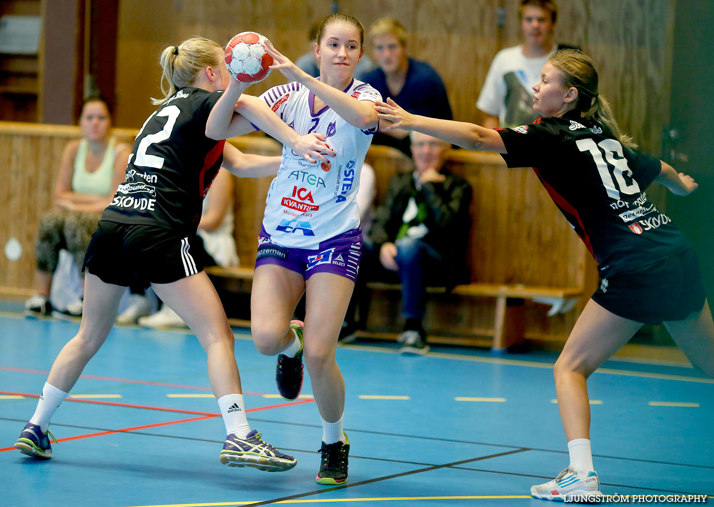 HK Country-Skara HF B 20-19,dam,Stöpenhallen,Stöpen,Sverige,Handboll,,2015,123685