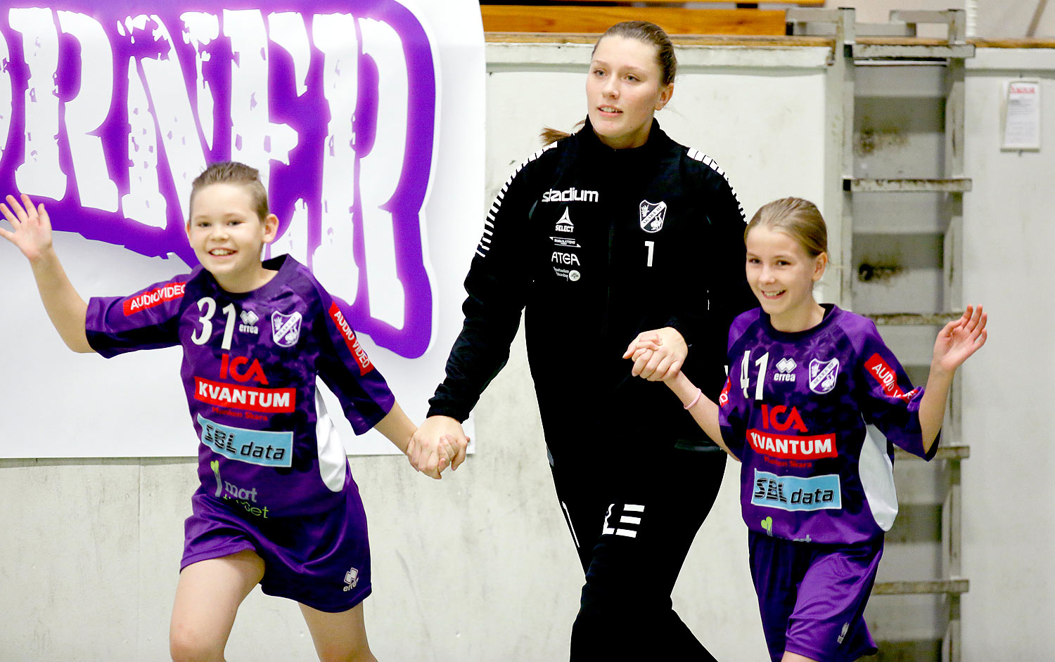 Skara HF-Boden Handboll IF 28-19,dam,Skara Idrottshall,Skara,Sverige,Handboll,,2015,123918