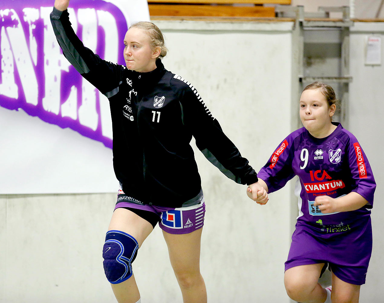 Skara HF-Boden Handboll IF 28-19,dam,Skara Idrottshall,Skara,Sverige,Handboll,,2015,123924