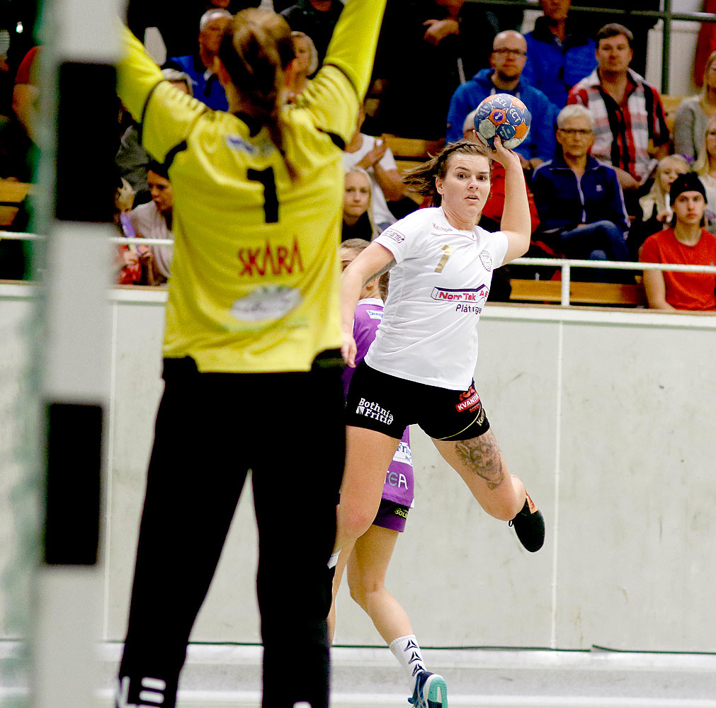 Skara HF-Boden Handboll IF 28-19,dam,Skara Idrottshall,Skara,Sverige,Handboll,,2015,123946