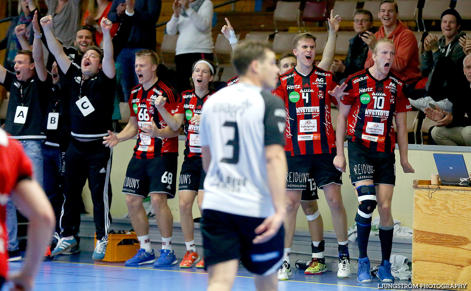 HK Country-VästeråsIrsta HF 31-26,herr,Skövde Idrottshall,Skövde,Sverige,Handboll,,2015,126918