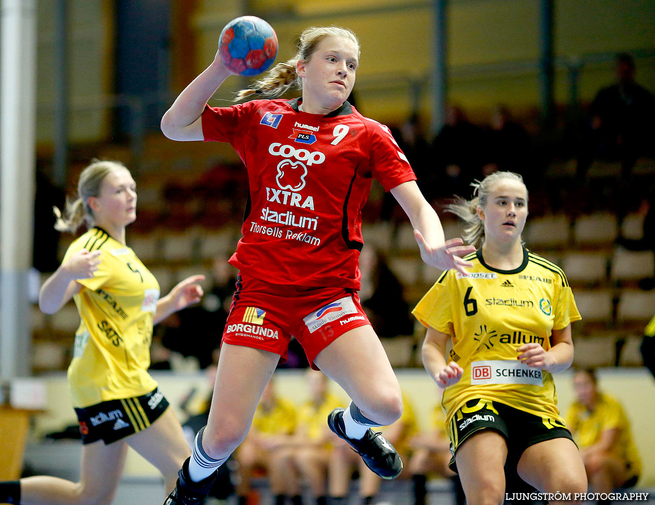 Skövde HF J-IK Sävehof 1 J 31-30,dam,Skövde Idrottshall,Skövde,Sverige,Handboll,,2015,126964