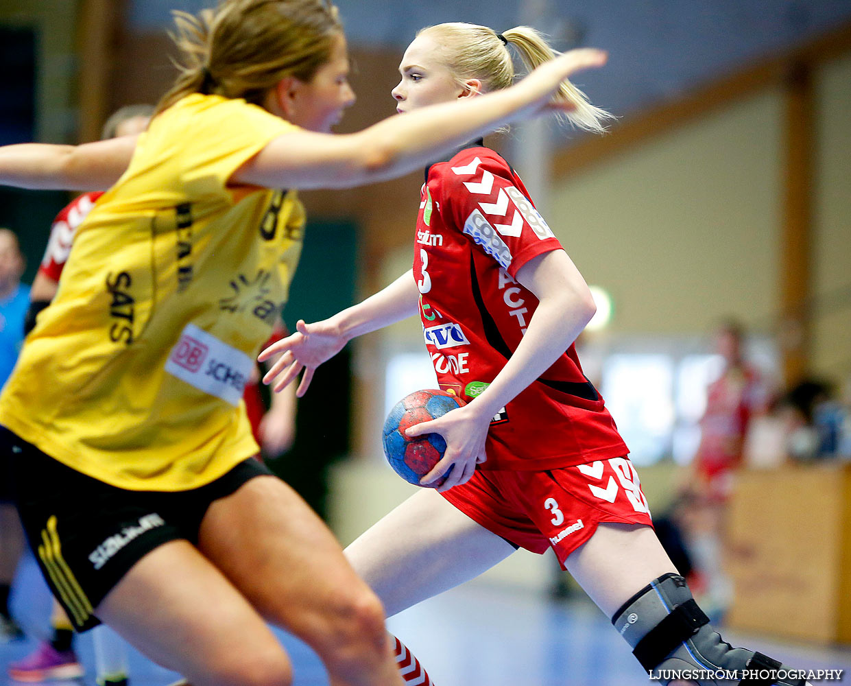 Skövde HF J-IK Sävehof 1 J 31-30,dam,Skövde Idrottshall,Skövde,Sverige,Handboll,,2015,126988