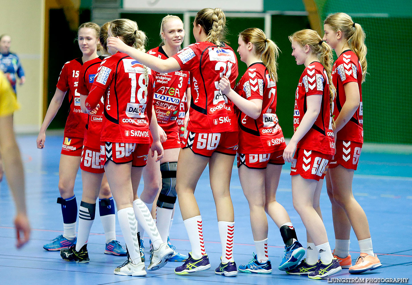 Skövde HF J-IK Sävehof 1 J 31-30,dam,Skövde Idrottshall,Skövde,Sverige,Handboll,,2015,126999