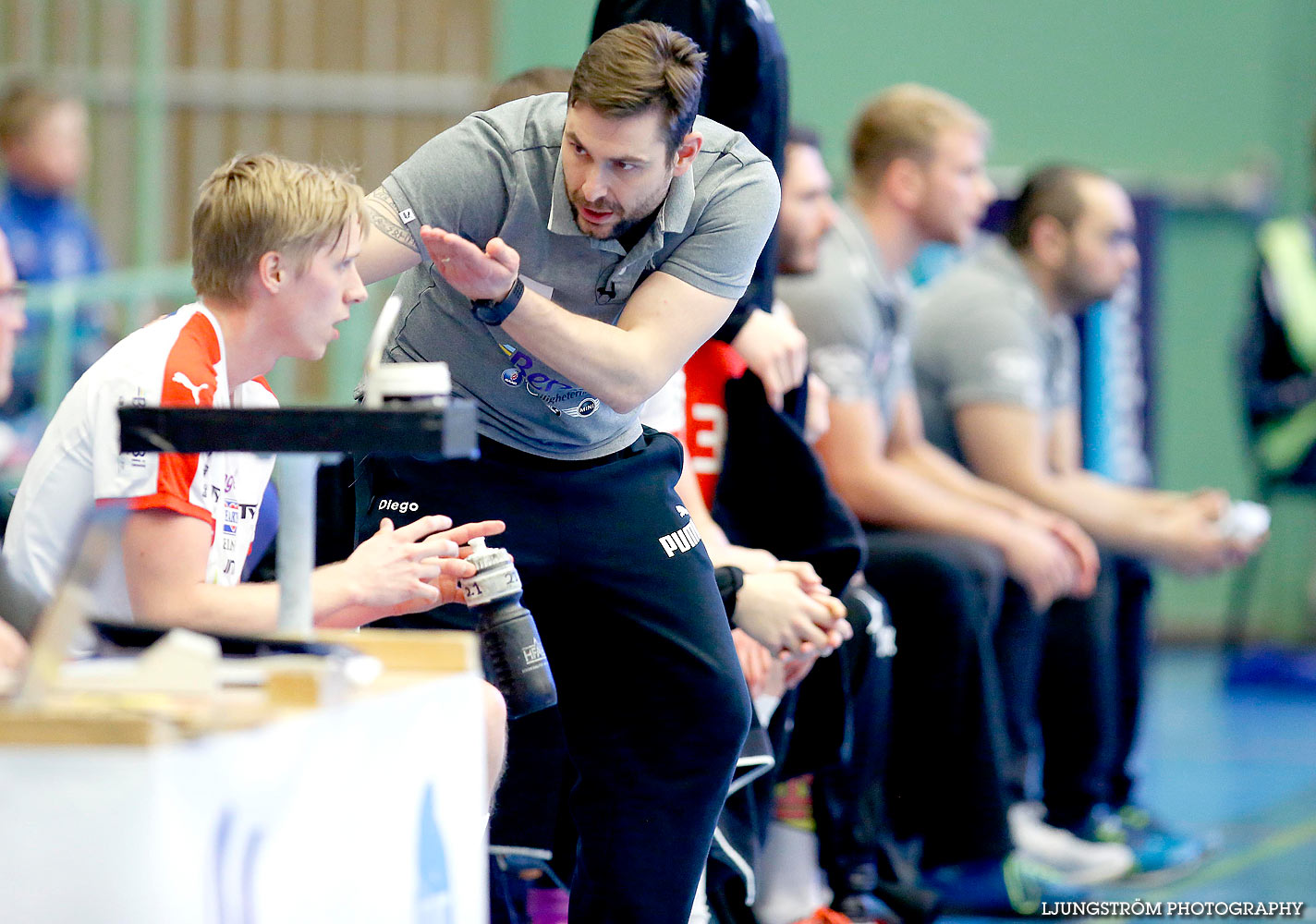 IFK Skövde HK-HK Drott Halmstad 36-25,herr,Arena Skövde,Skövde,Sverige,Handboll,,2016,135770