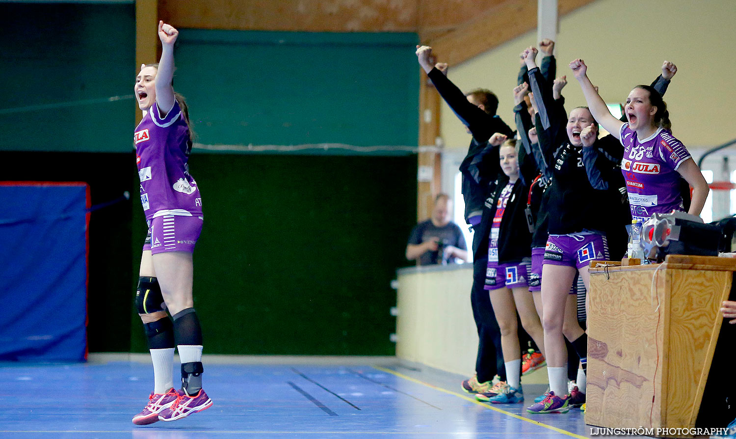 HF Somby/Skövde-Skara HF U 24-22,dam,Skövde Idrottshall,Skövde,Sverige,Handboll,,2016,136447