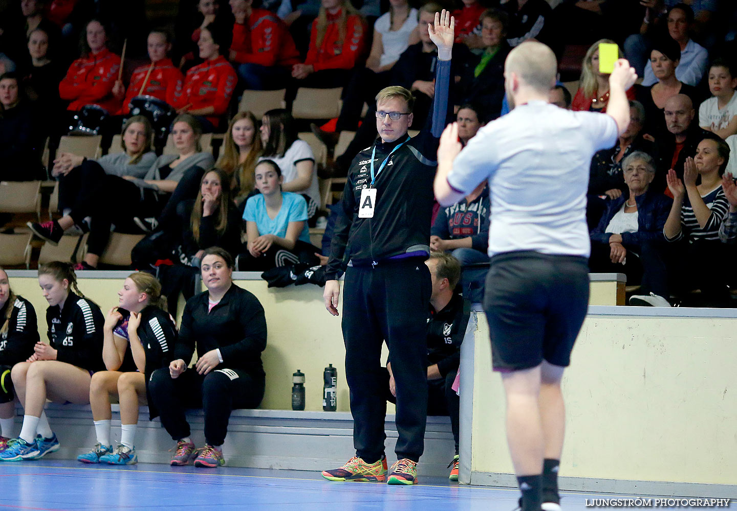 HF Somby/Skövde-Skara HF U 24-22,dam,Skövde Idrottshall,Skövde,Sverige,Handboll,,2016,136517