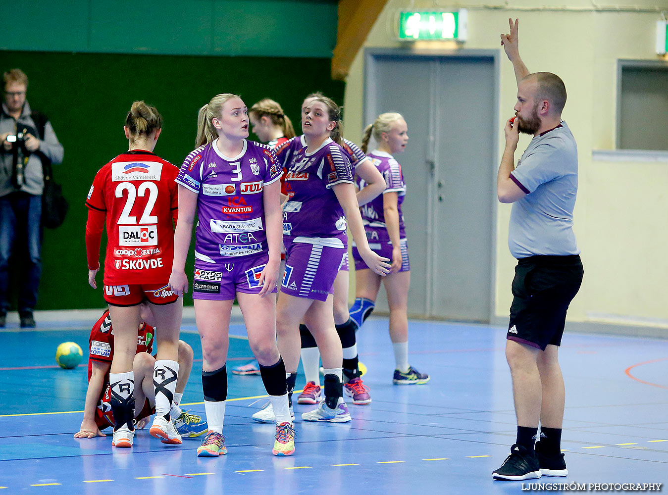 HF Somby/Skövde-Skara HF U 24-22,dam,Skövde Idrottshall,Skövde,Sverige,Handboll,,2016,136540