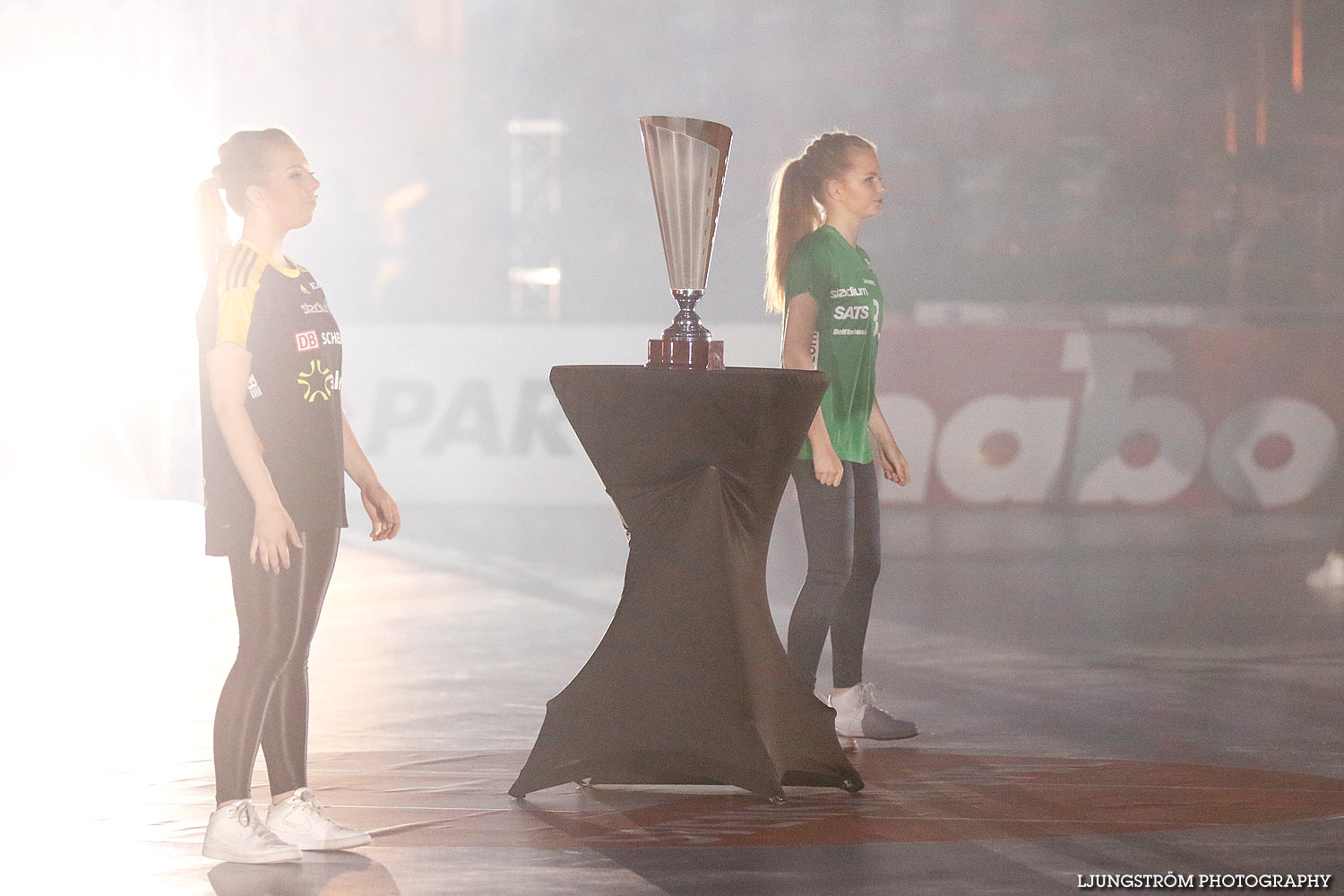 IK Sävehof-Skuru IK SM-final Damer 27-22,dam,Malmö Arena,Malmö,Sverige,Handboll,,2016,137746