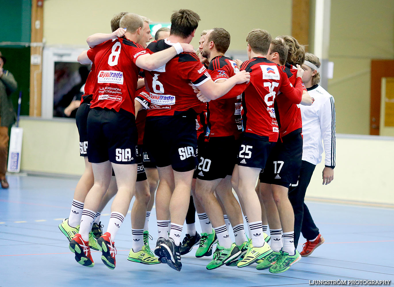 HK Country-Uppsala HK 35-26,herr,Skövde Idrottshall,Skövde,Sverige,Handboll,,2016,140909