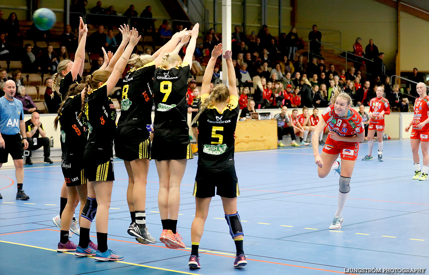 HF Somby/Skövde-HK S-hof 39-23,dam,Skövde Idrottshall,Skövde,Sverige,Handboll,,2016,143318