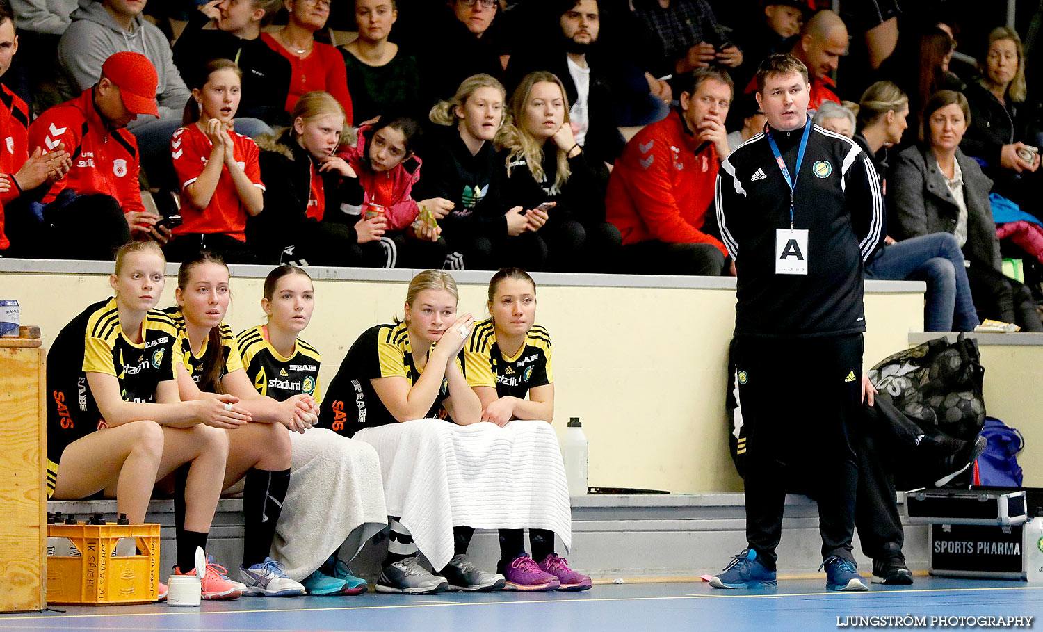 HF Somby/Skövde-HK S-hof 39-23,dam,Skövde Idrottshall,Skövde,Sverige,Handboll,,2016,143341