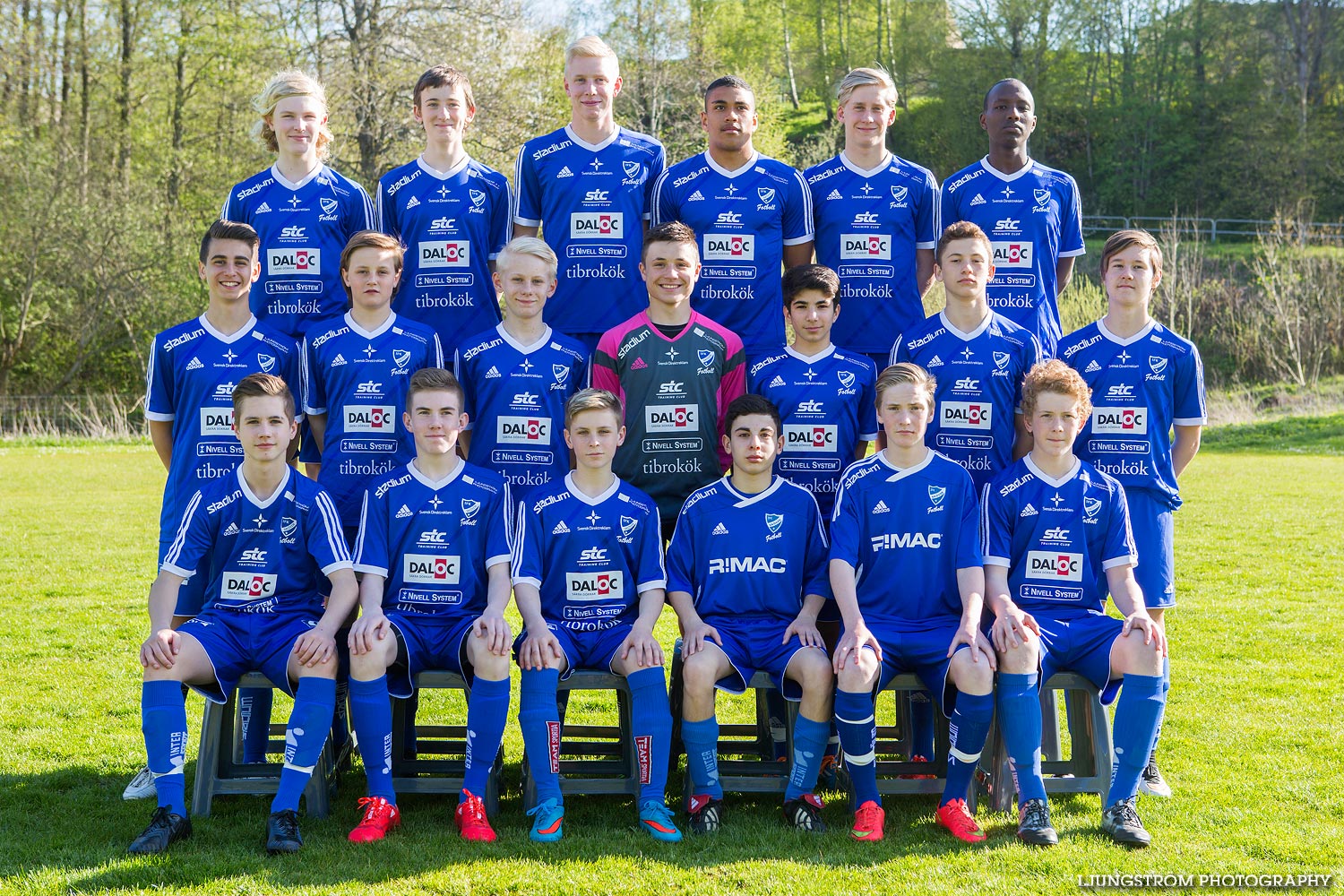 IFK Skövde FK P00 2015,herr,Lillegårdens IP,Skövde,Sverige,Lagfotografering,,2015,117165