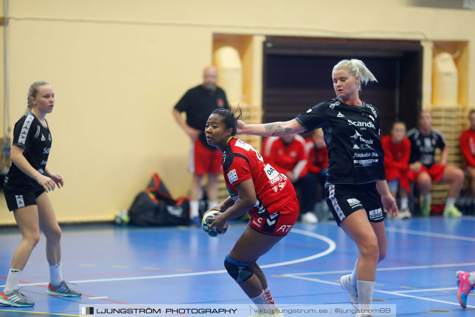 Annliz Cup Skövde HF-Fredrikstad BK 21-27,dam,Arena Skövde,Skövde,Sverige,Handboll,,2017,144971