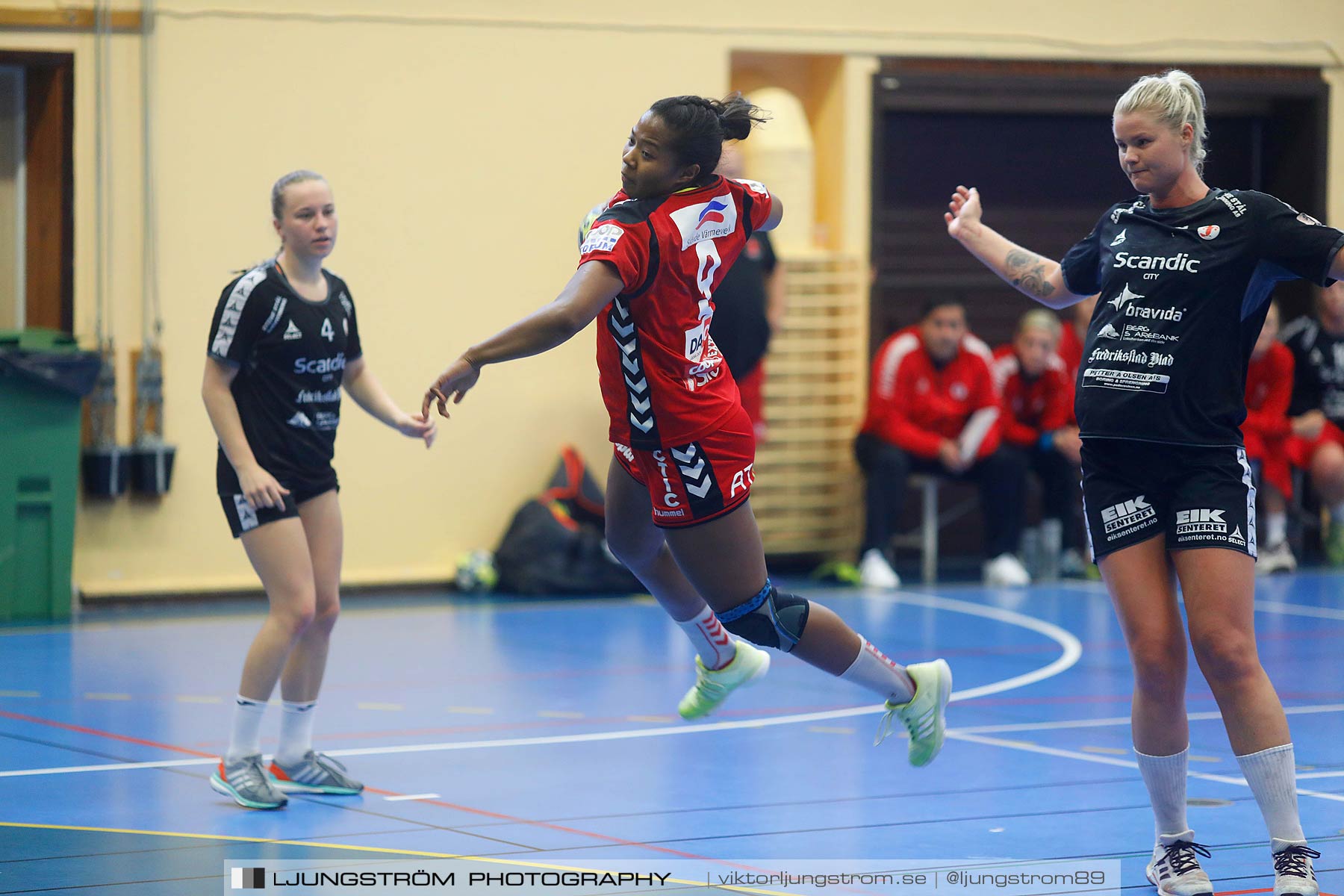 Annliz Cup Skövde HF-Fredrikstad BK 21-27,dam,Arena Skövde,Skövde,Sverige,Handboll,,2017,144973