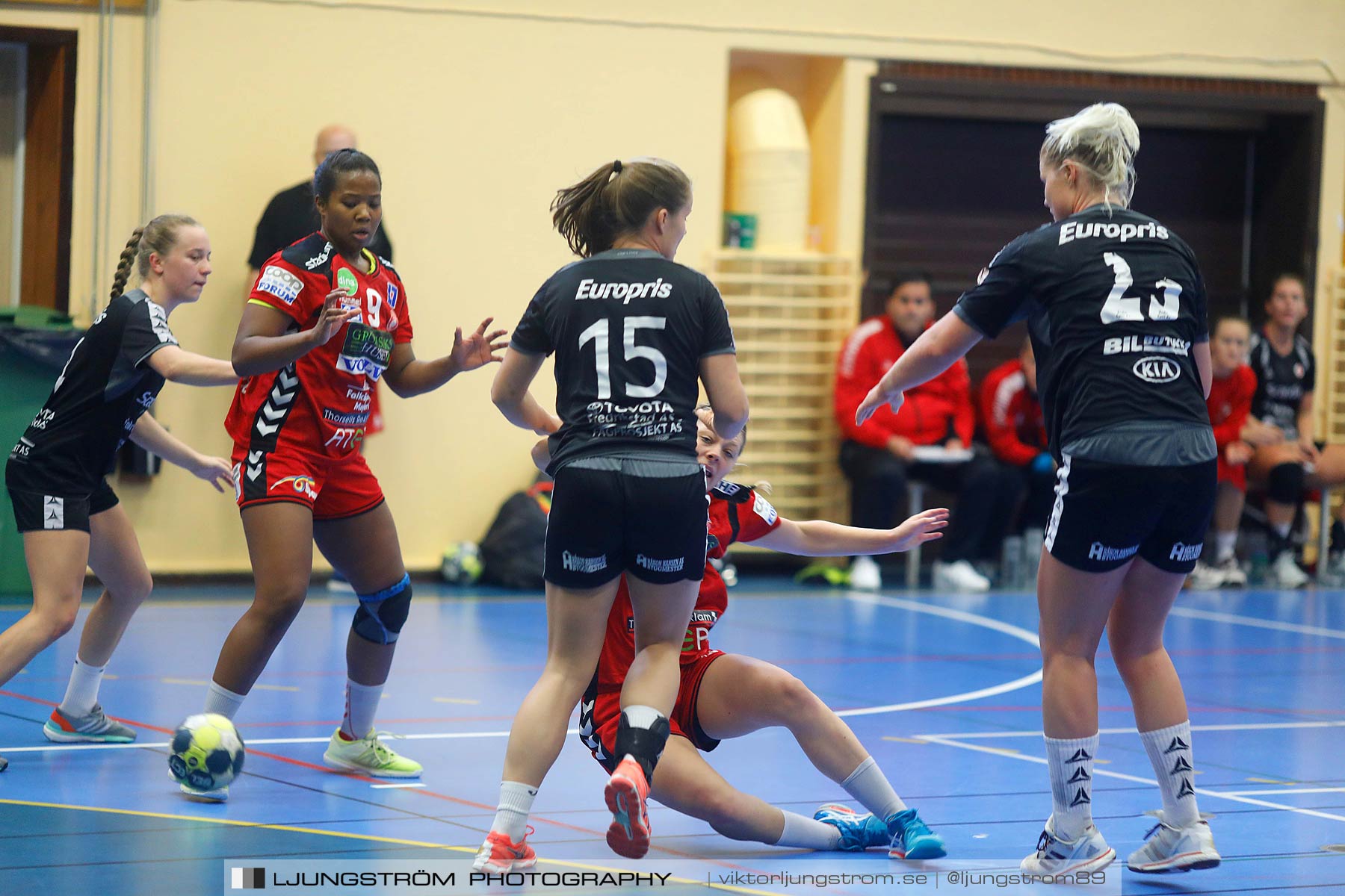 Annliz Cup Skövde HF-Fredrikstad BK 21-27,dam,Arena Skövde,Skövde,Sverige,Handboll,,2017,145000