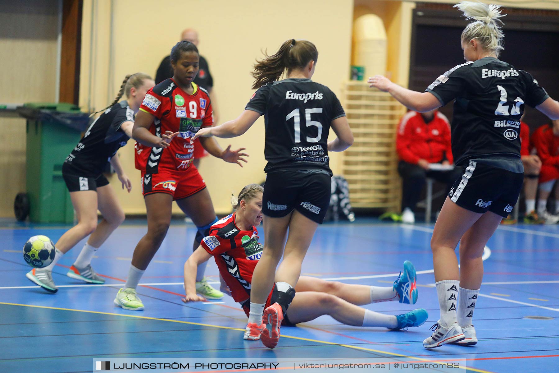 Annliz Cup Skövde HF-Fredrikstad BK 21-27,dam,Arena Skövde,Skövde,Sverige,Handboll,,2017,145001