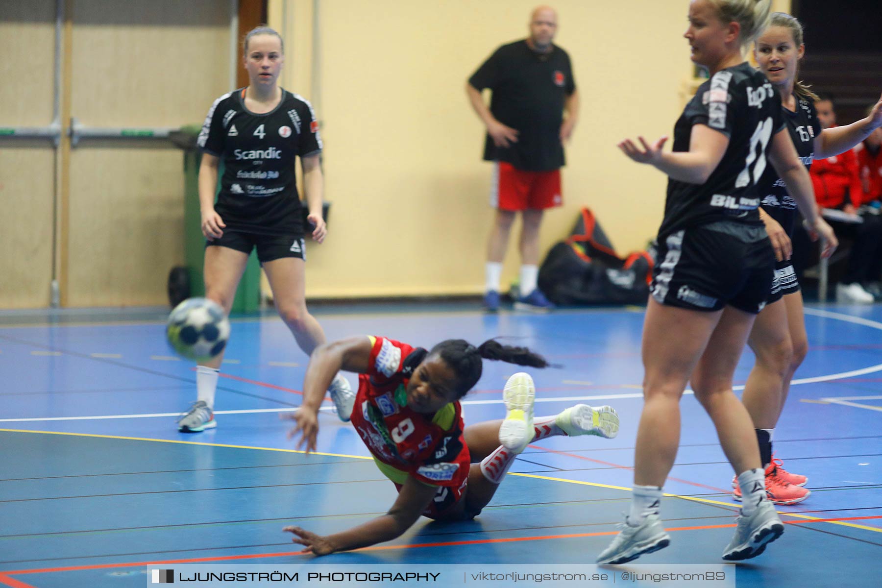 Annliz Cup Skövde HF-Fredrikstad BK 21-27,dam,Arena Skövde,Skövde,Sverige,Handboll,,2017,145027