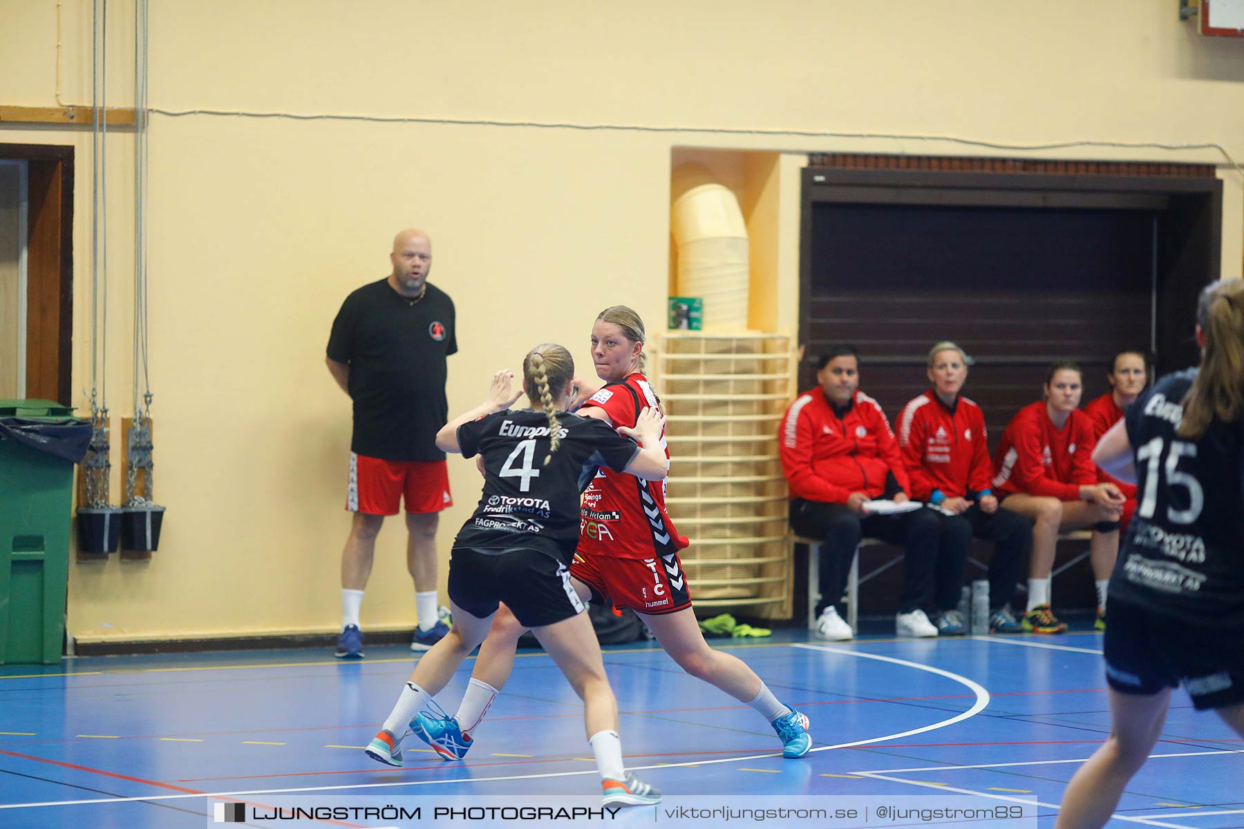 Annliz Cup Skövde HF-Fredrikstad BK 21-27,dam,Arena Skövde,Skövde,Sverige,Handboll,,2017,145145