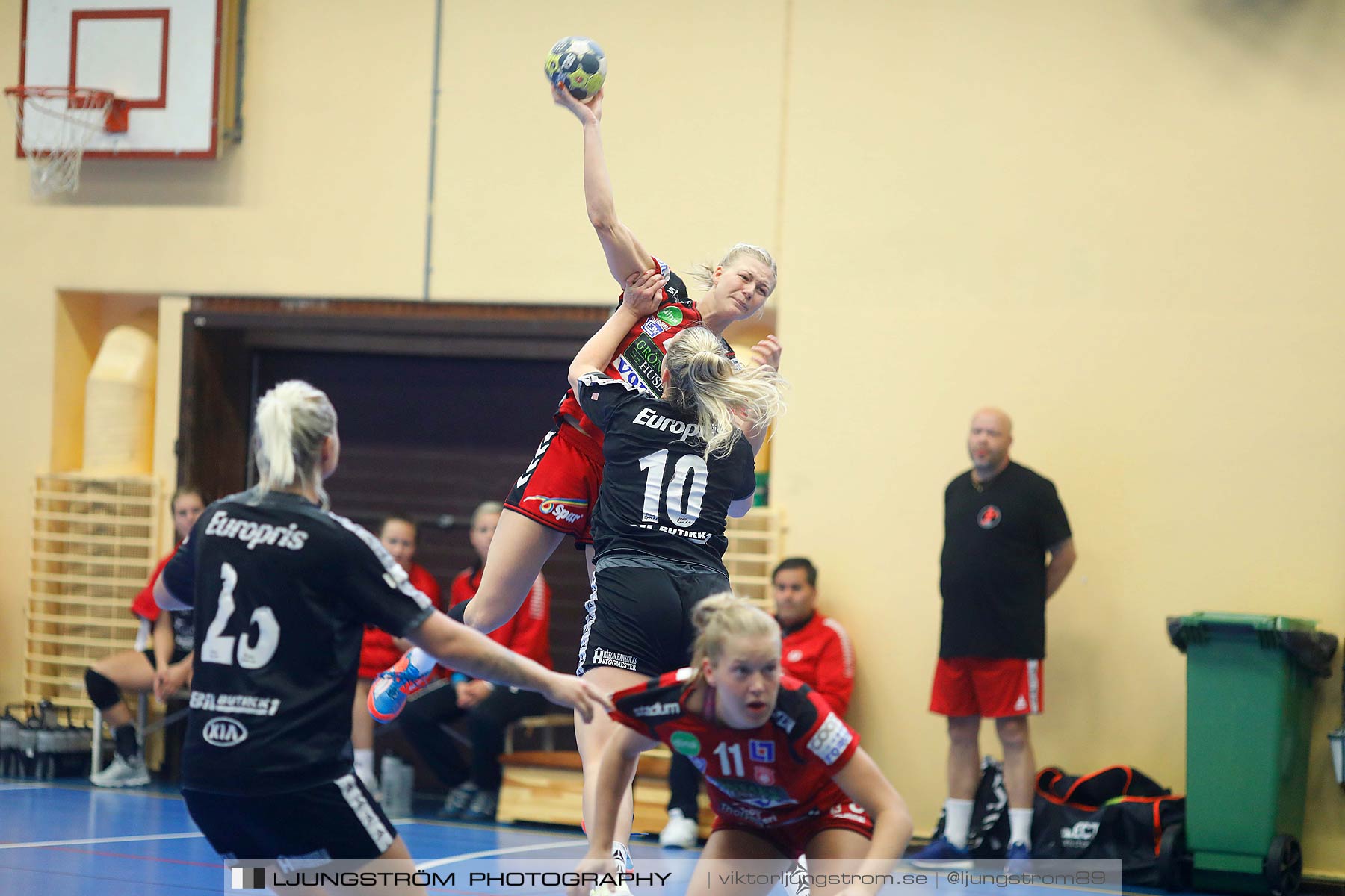 Annliz Cup Skövde HF-Fredrikstad BK 21-27,dam,Arena Skövde,Skövde,Sverige,Handboll,,2017,145165