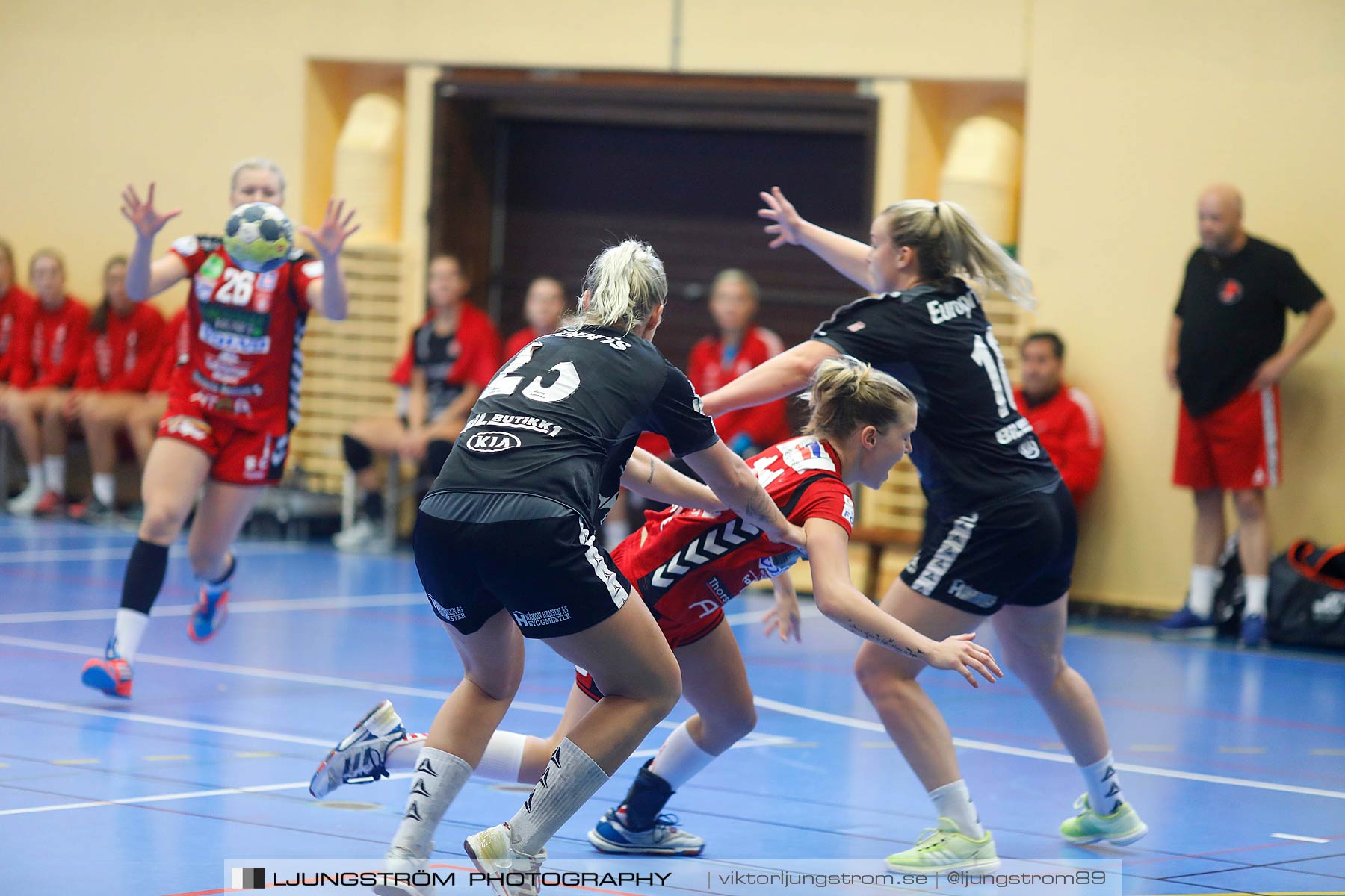 Annliz Cup Skövde HF-Fredrikstad BK 21-27,dam,Arena Skövde,Skövde,Sverige,Handboll,,2017,145193