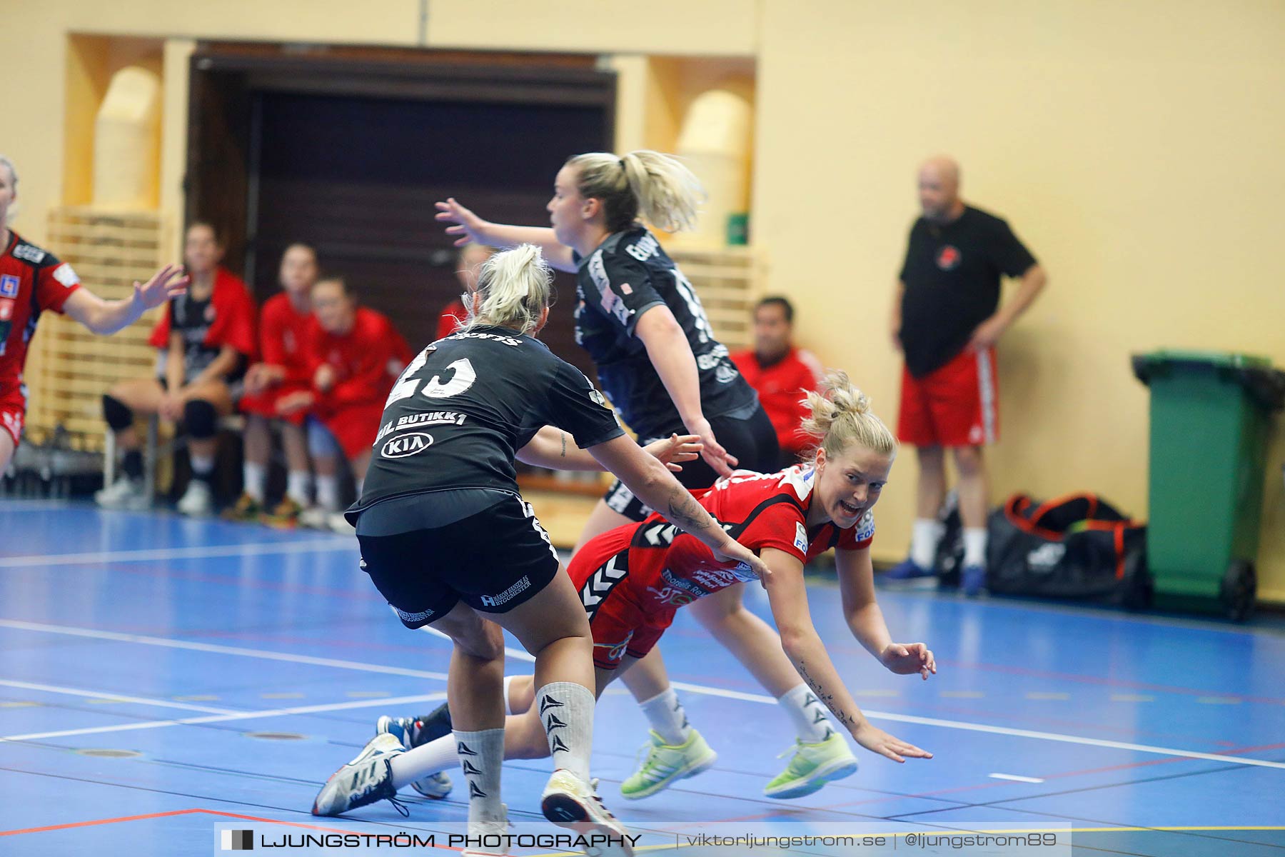 Annliz Cup Skövde HF-Fredrikstad BK 21-27,dam,Arena Skövde,Skövde,Sverige,Handboll,,2017,145194