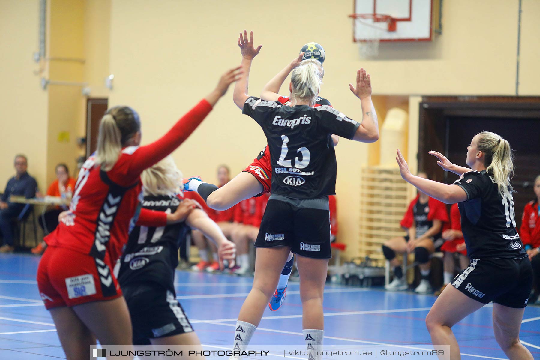 Annliz Cup Skövde HF-Fredrikstad BK 21-27,dam,Arena Skövde,Skövde,Sverige,Handboll,,2017,145202