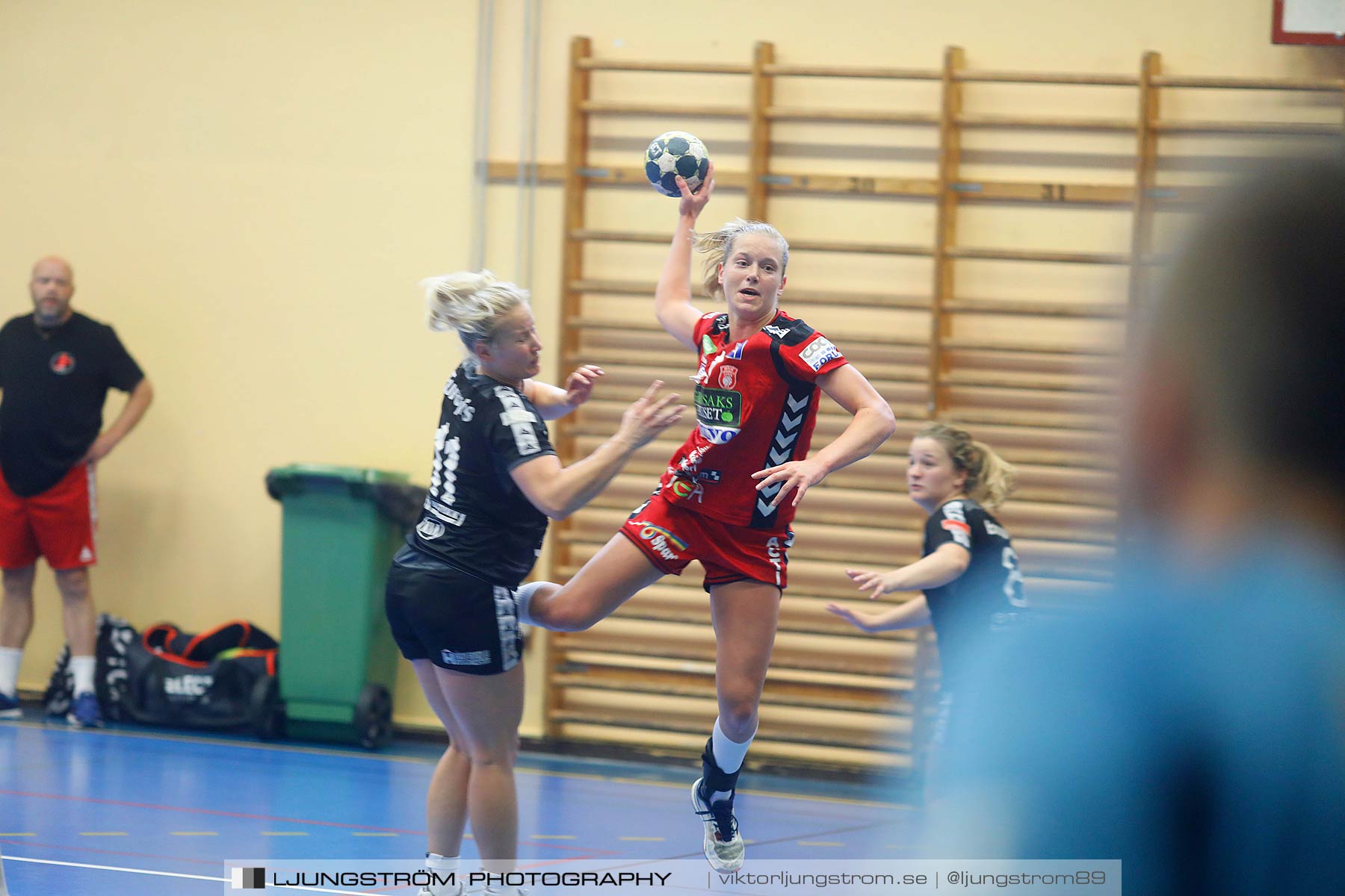 Annliz Cup Skövde HF-Fredrikstad BK 21-27,dam,Arena Skövde,Skövde,Sverige,Handboll,,2017,145261