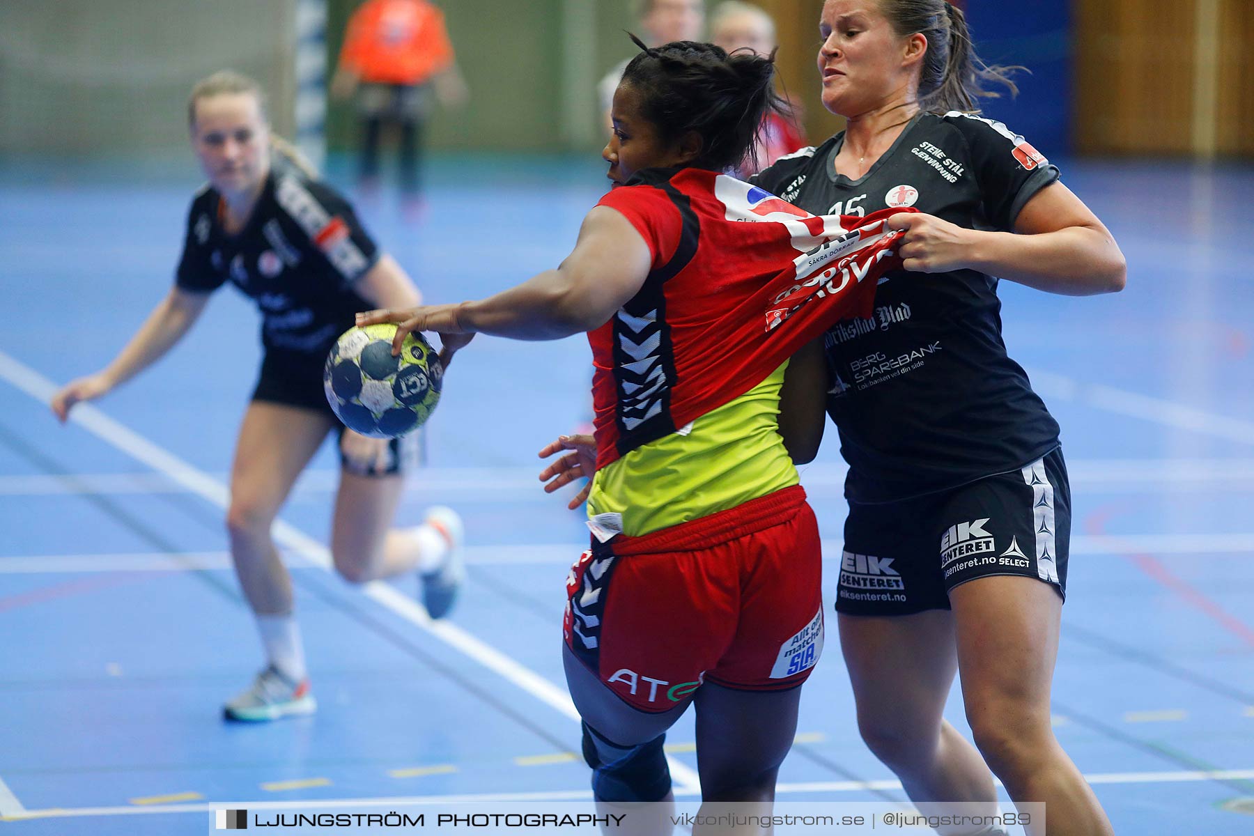 Annliz Cup Skövde HF-Fredrikstad BK 21-27,dam,Arena Skövde,Skövde,Sverige,Handboll,,2017,145277