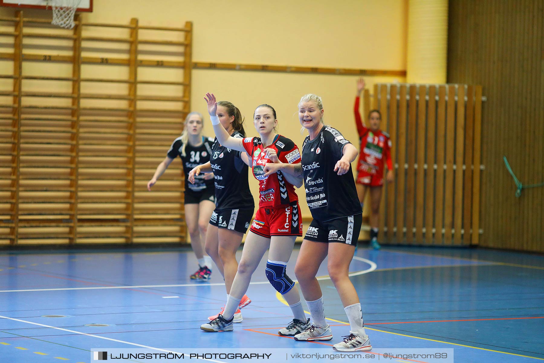 Annliz Cup Skövde HF-Fredrikstad BK 21-27,dam,Arena Skövde,Skövde,Sverige,Handboll,,2017,145401