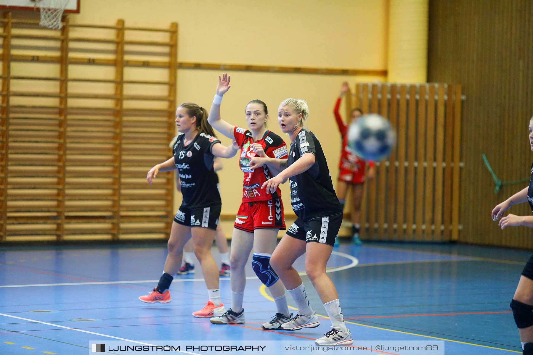 Annliz Cup Skövde HF-Fredrikstad BK 21-27,dam,Arena Skövde,Skövde,Sverige,Handboll,,2017,145403