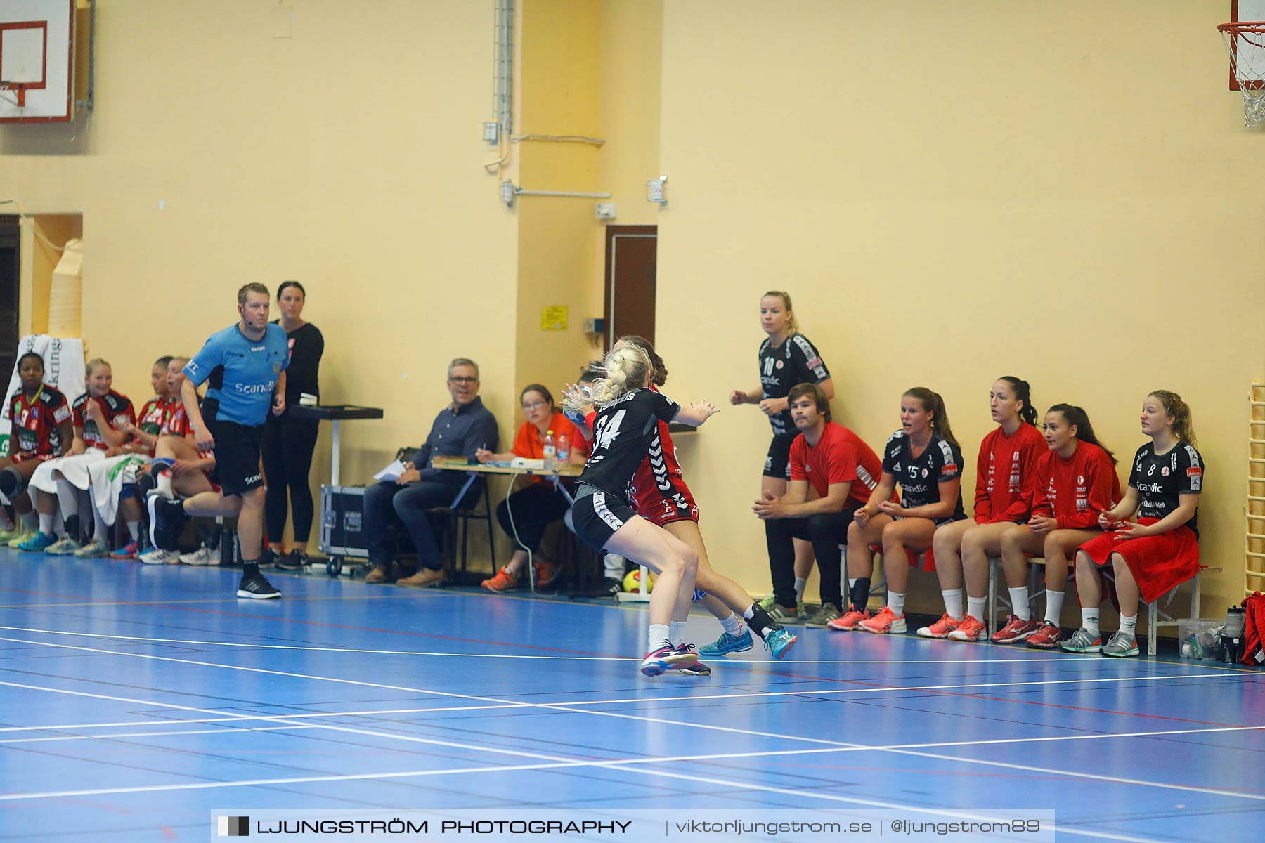 Annliz Cup Skövde HF-Fredrikstad BK 21-27,dam,Arena Skövde,Skövde,Sverige,Handboll,,2017,145429