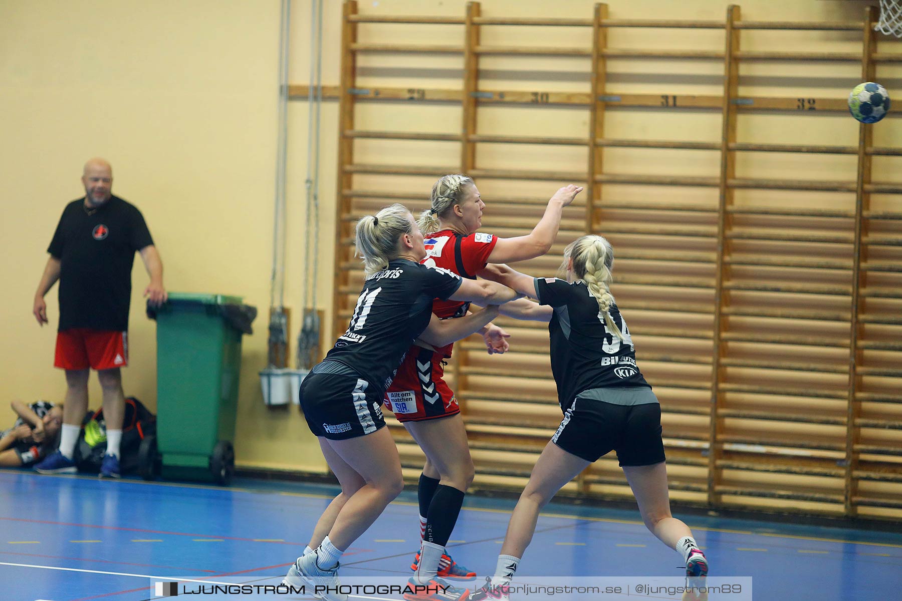 Annliz Cup Skövde HF-Fredrikstad BK 21-27,dam,Arena Skövde,Skövde,Sverige,Handboll,,2017,145464