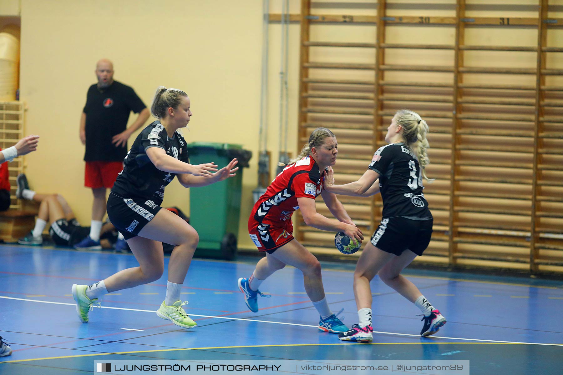 Annliz Cup Skövde HF-Fredrikstad BK 21-27,dam,Arena Skövde,Skövde,Sverige,Handboll,,2017,145500