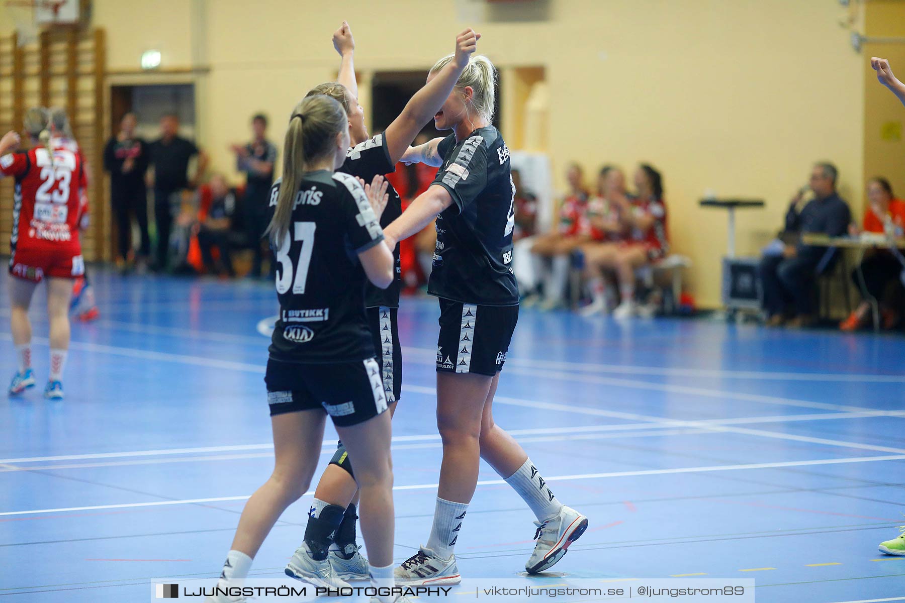 Annliz Cup Skövde HF-Fredrikstad BK 21-27,dam,Arena Skövde,Skövde,Sverige,Handboll,,2017,145511