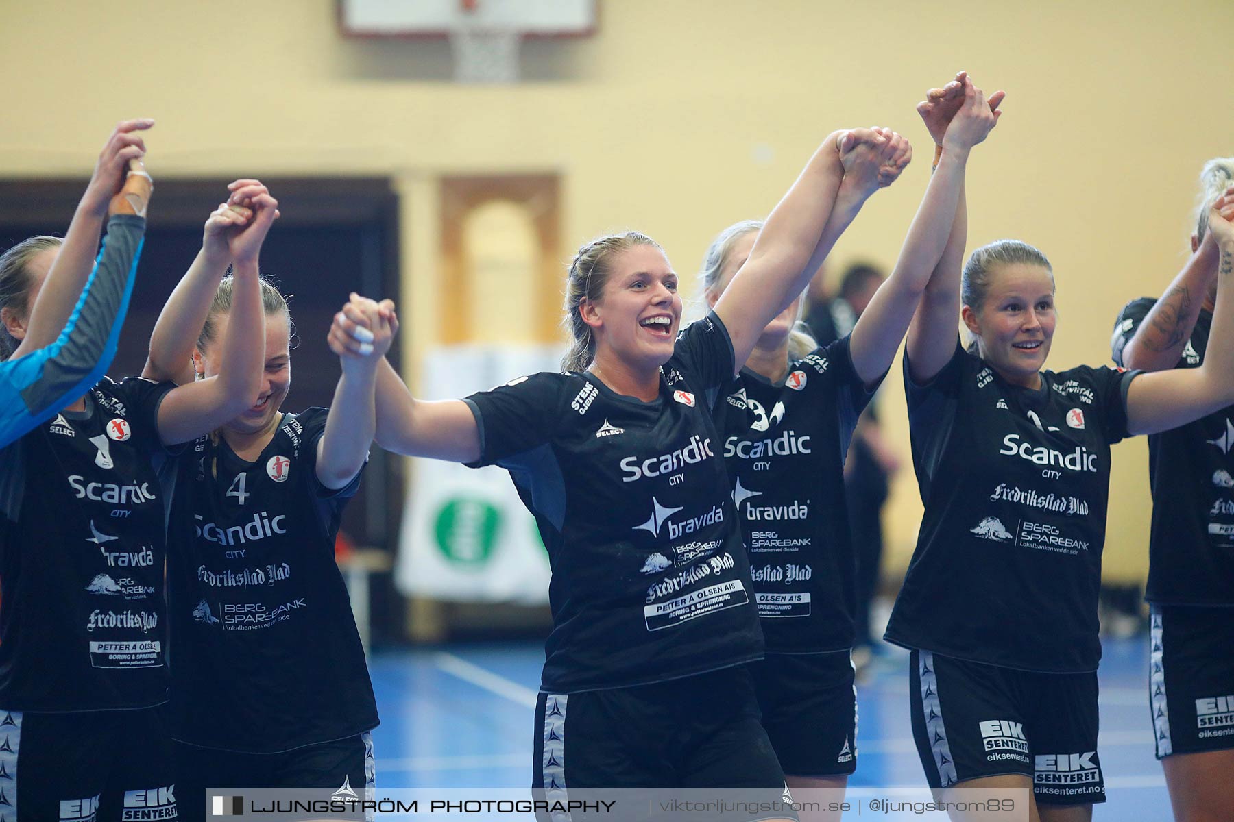 Annliz Cup Skövde HF-Fredrikstad BK 21-27,dam,Arena Skövde,Skövde,Sverige,Handboll,,2017,145525