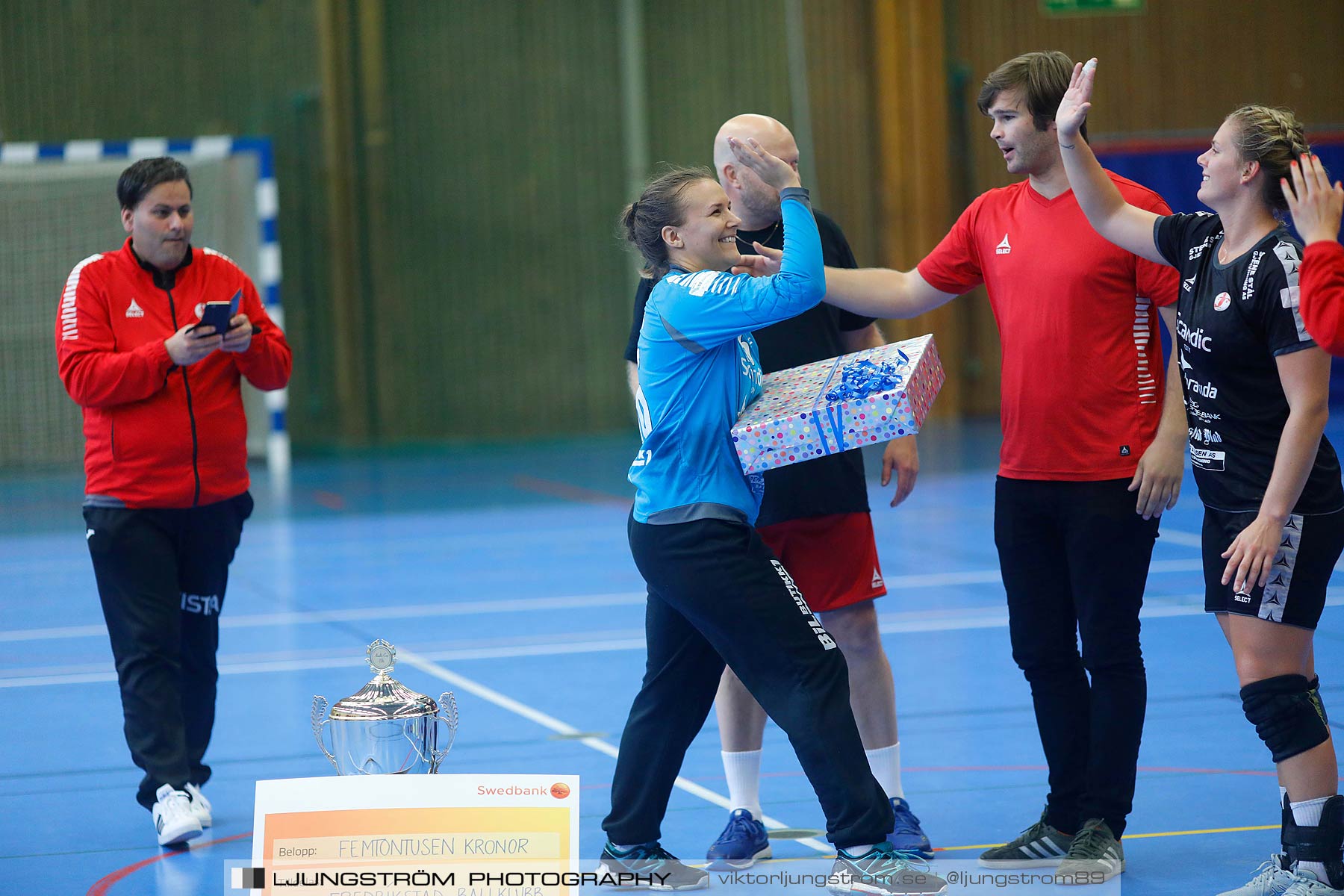 Annliz Cup Skövde HF-Fredrikstad BK 21-27,dam,Arena Skövde,Skövde,Sverige,Handboll,,2017,145545