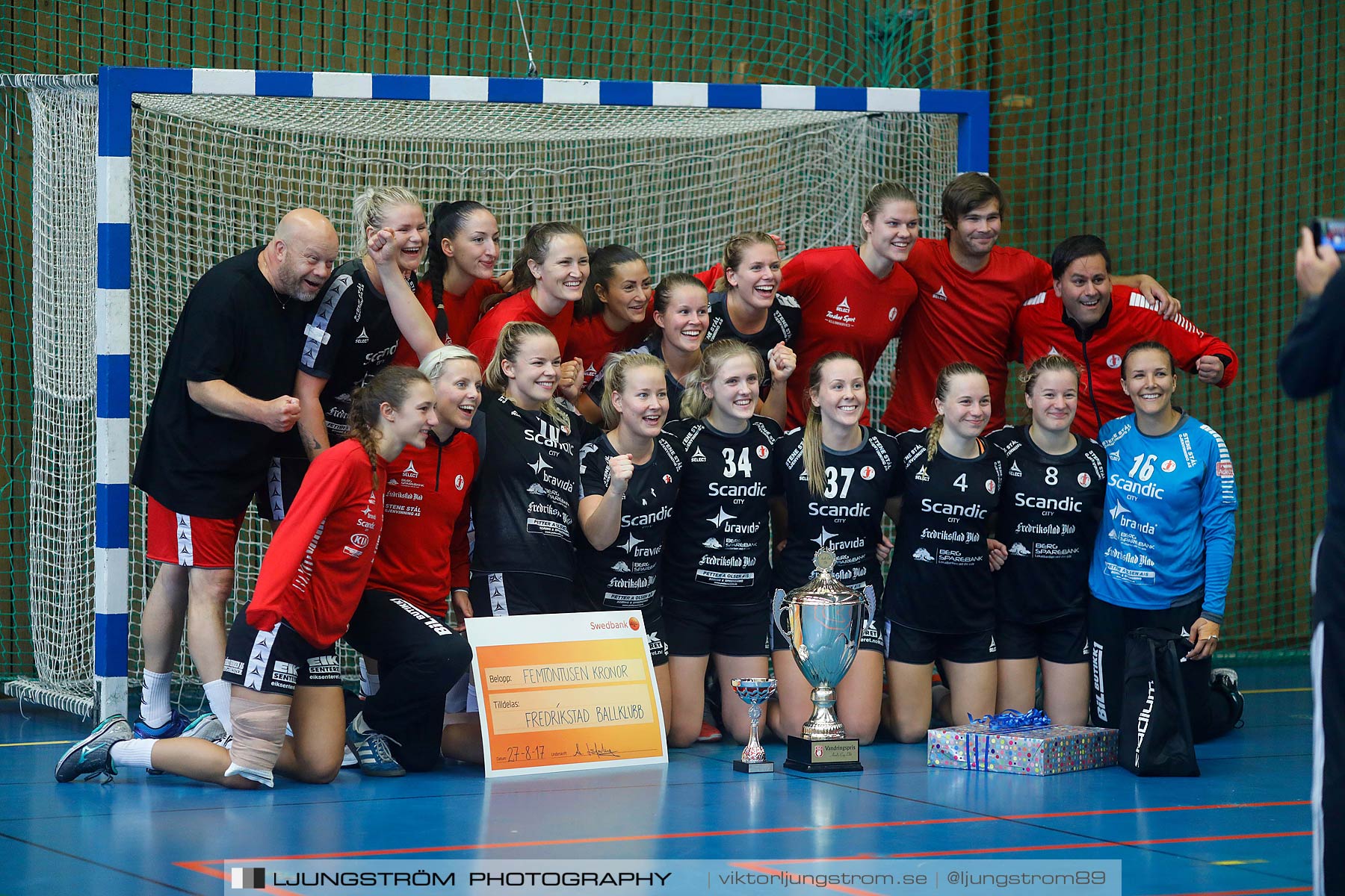 Annliz Cup Skövde HF-Fredrikstad BK 21-27,dam,Arena Skövde,Skövde,Sverige,Handboll,,2017,145557