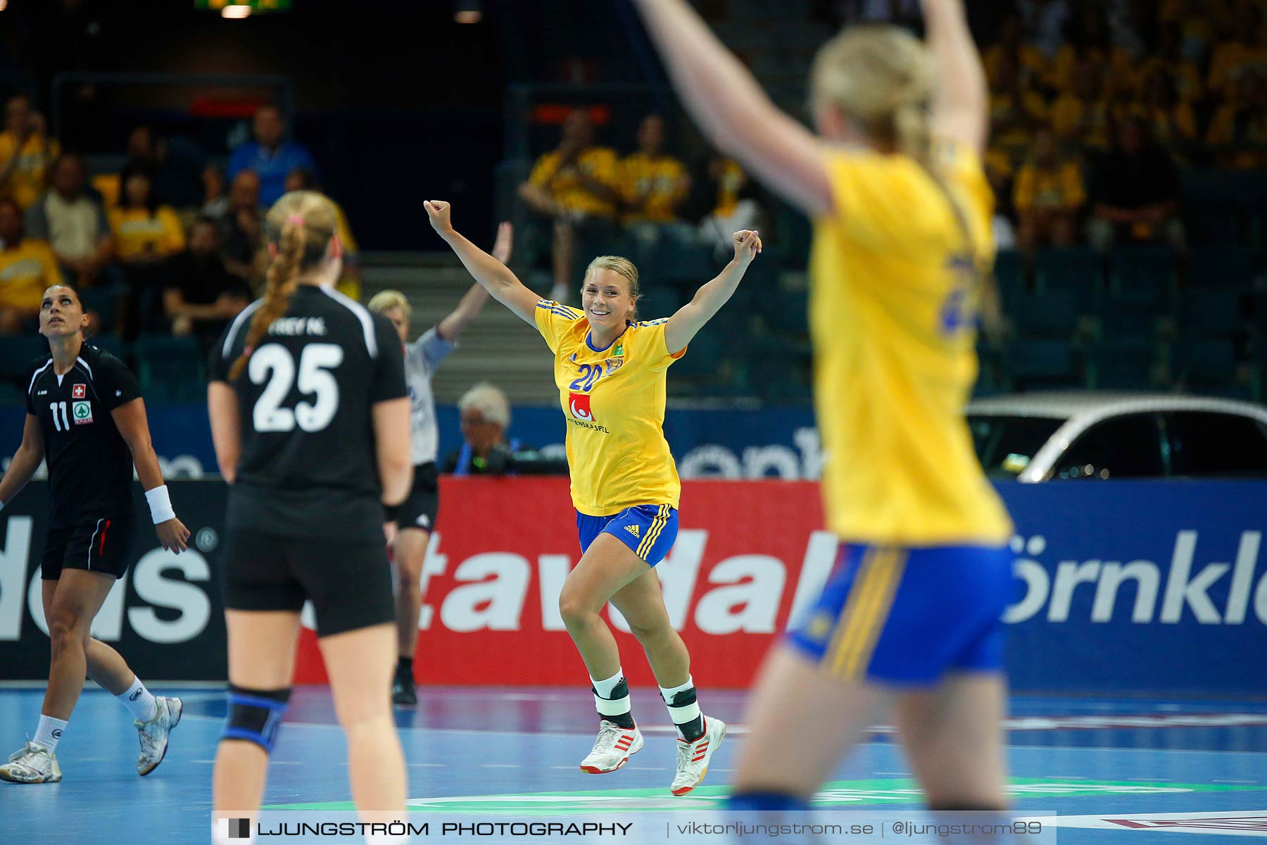 EM-kval Sverige-Schweiz 36-17,dam,Scandinavium,Göteborg,Sverige,Handboll,,2014,146305