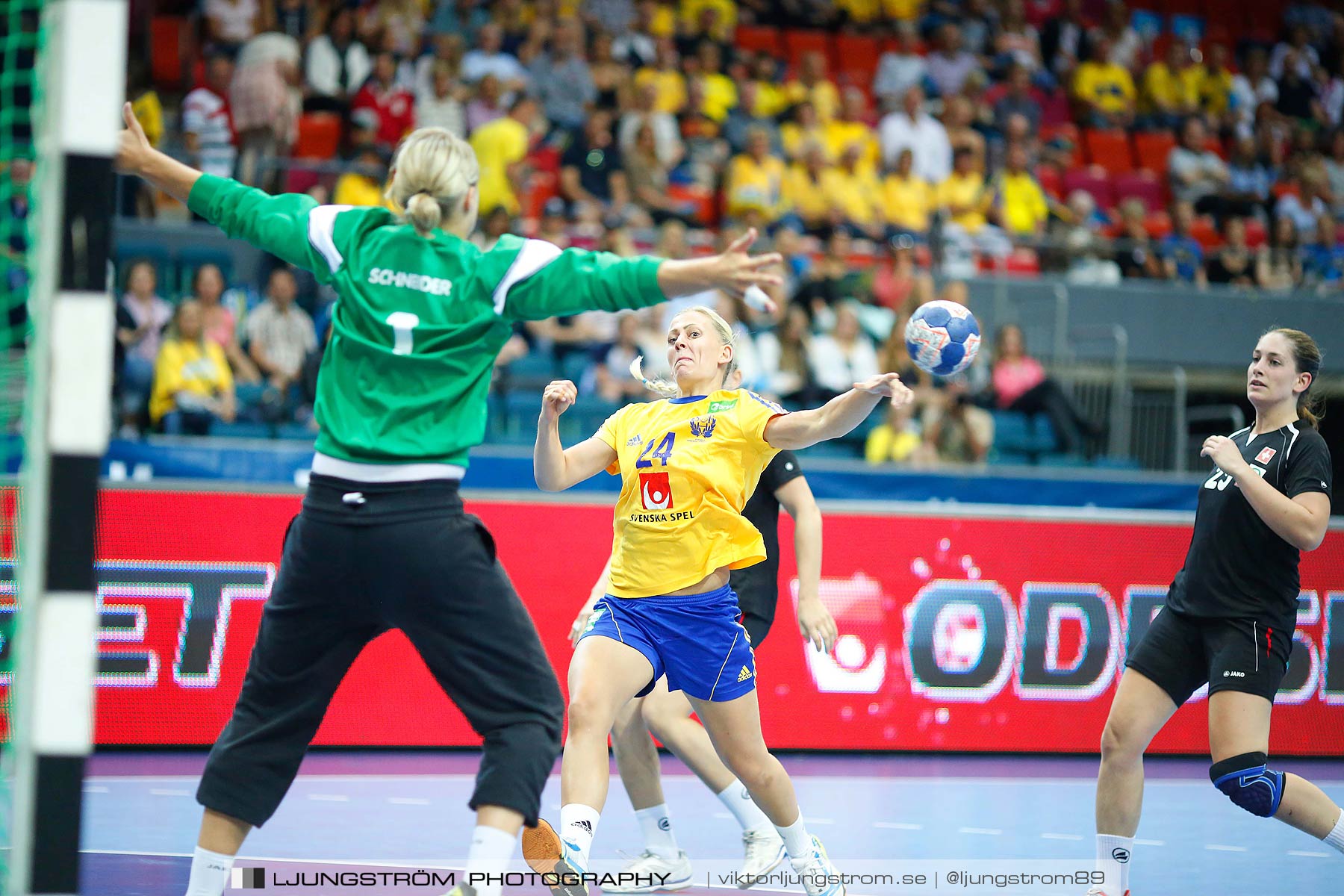 EM-kval Sverige-Schweiz 36-17,dam,Scandinavium,Göteborg,Sverige,Handboll,,2014,146760