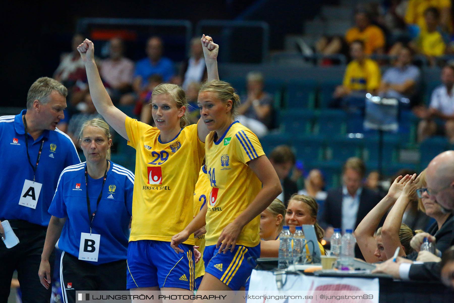 EM-kval Sverige-Schweiz 36-17,dam,Scandinavium,Göteborg,Sverige,Handboll,,2014,146974