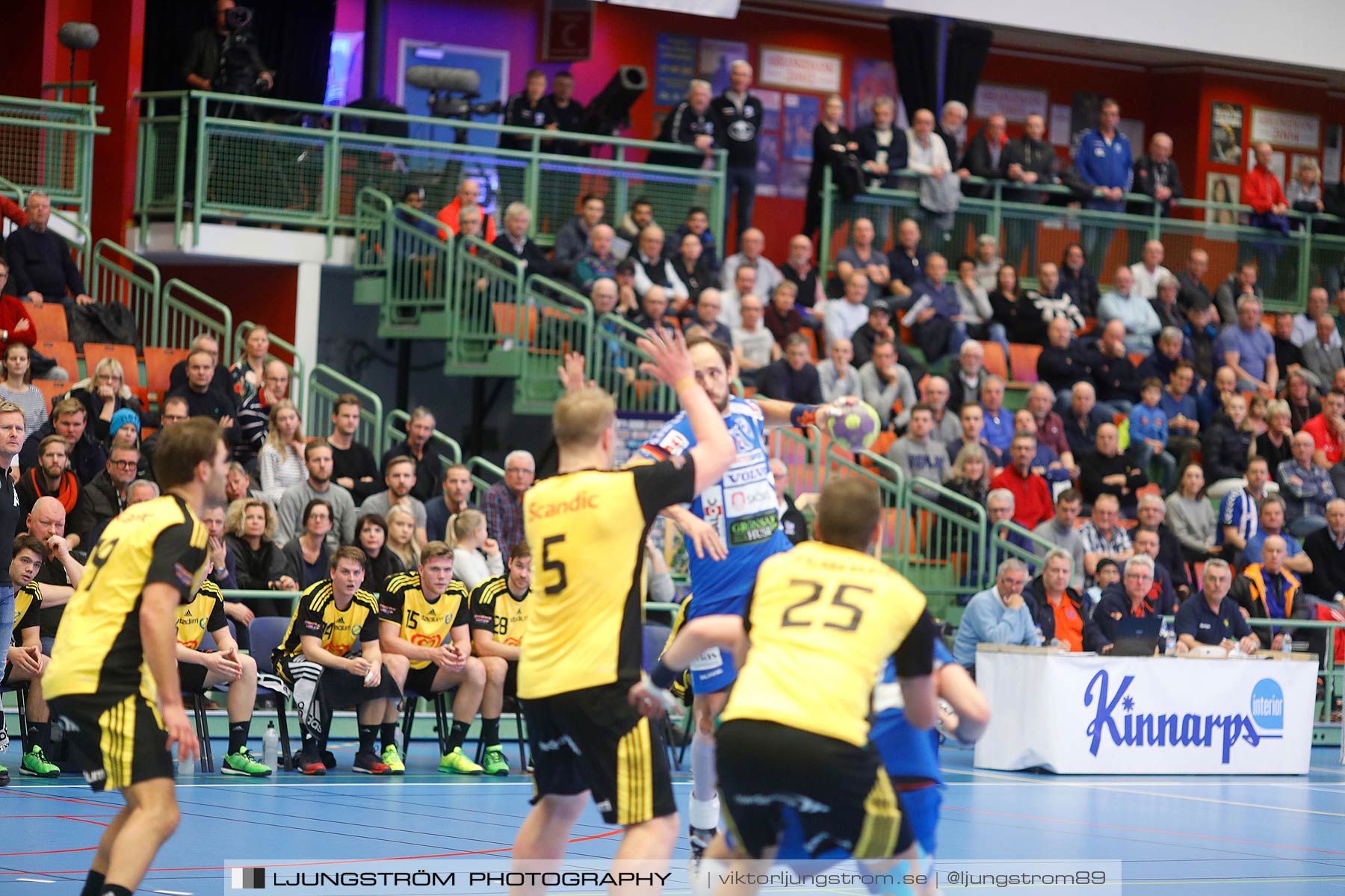 IFK Skövde HK-IK Sävehof 36-26,herr,Arena Skövde,Skövde,Sverige,Handboll,,2016,149649